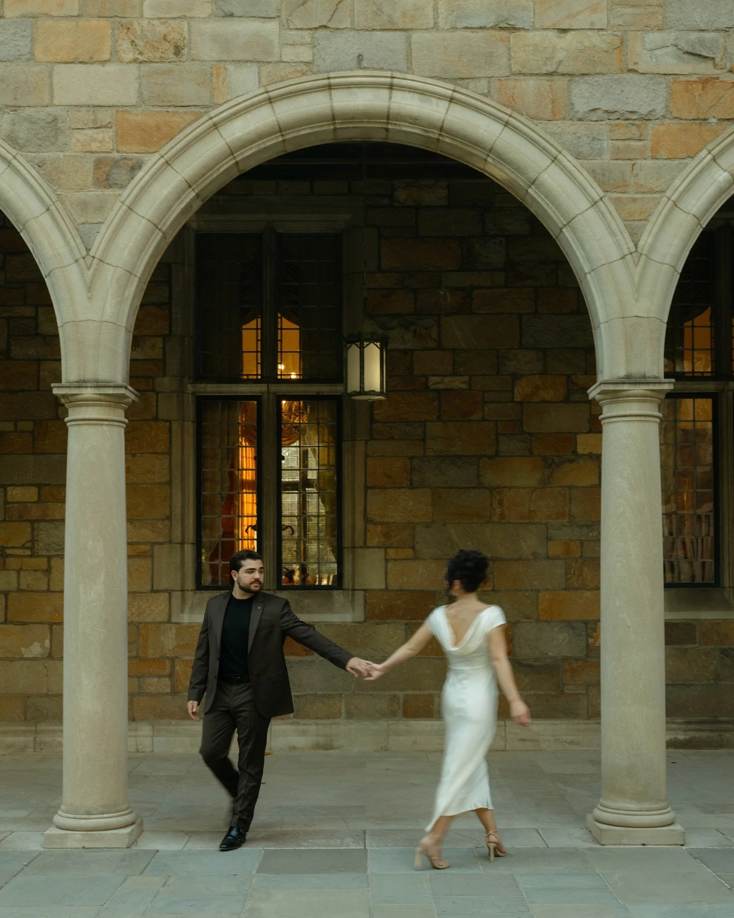 L + V&rsquo;s date night at the Law Quad 🤎🏛️✨