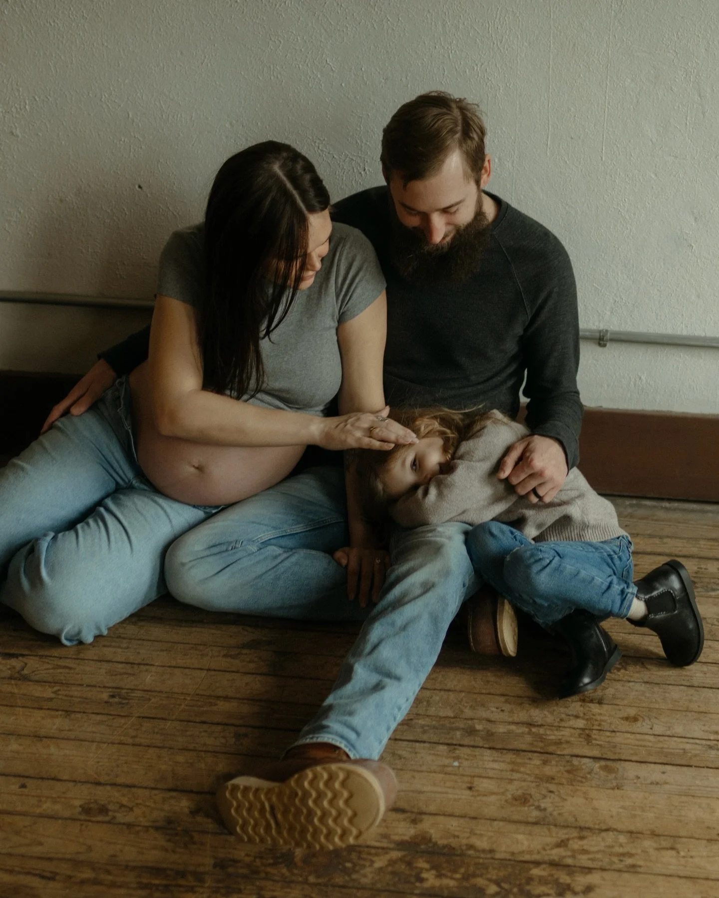 the smiths✨🤍🖼️🪿