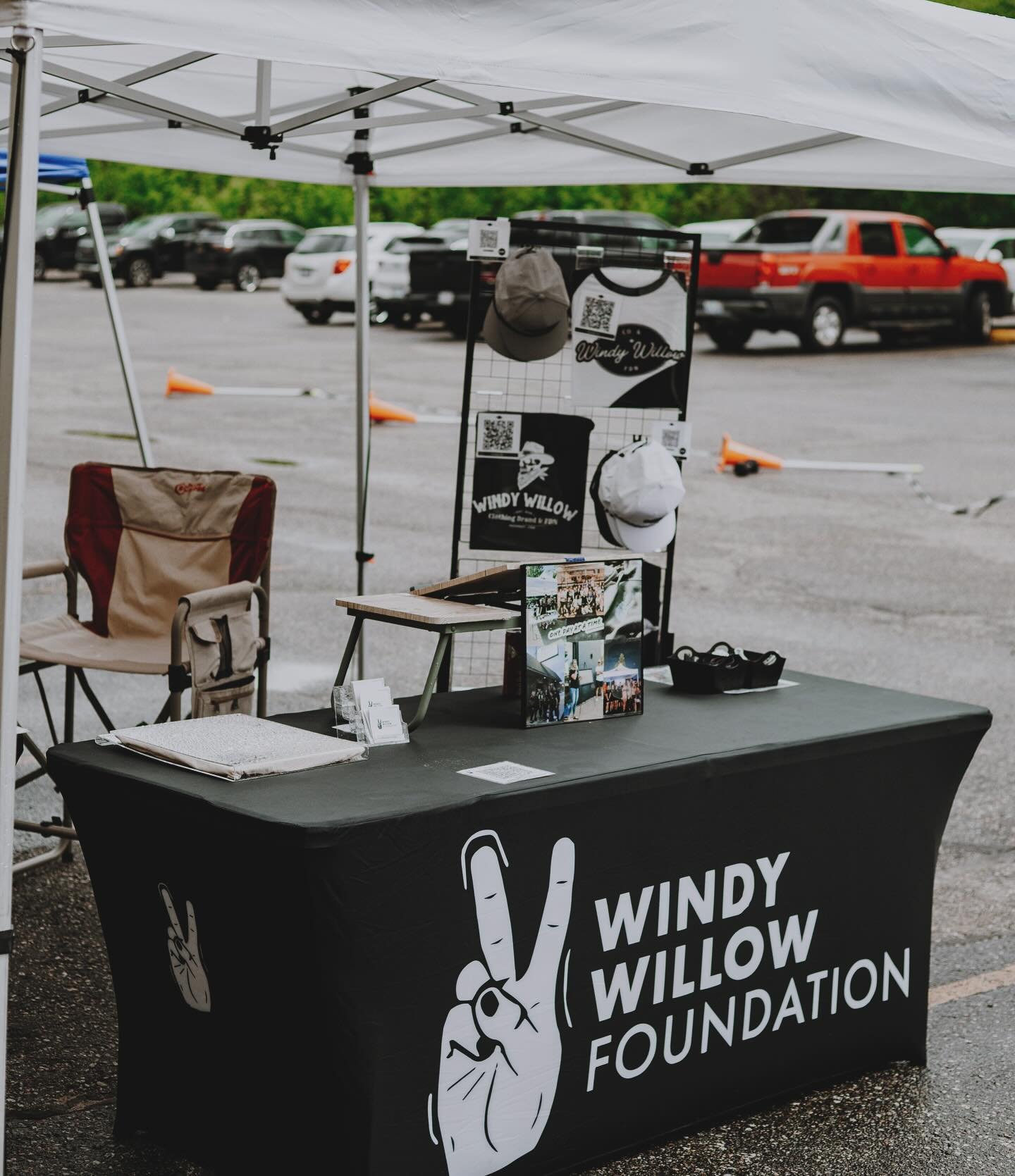 ✨2025 Recap✨
🎬 Windy Willow Co. was founded in 2016
✌🏼 In 2020, we began plans to launch a nonprofit from the groundwork laid with our clothing brand
🖐🏼 Five years later, we have an incredible organization working to advance access, advocacy, and
