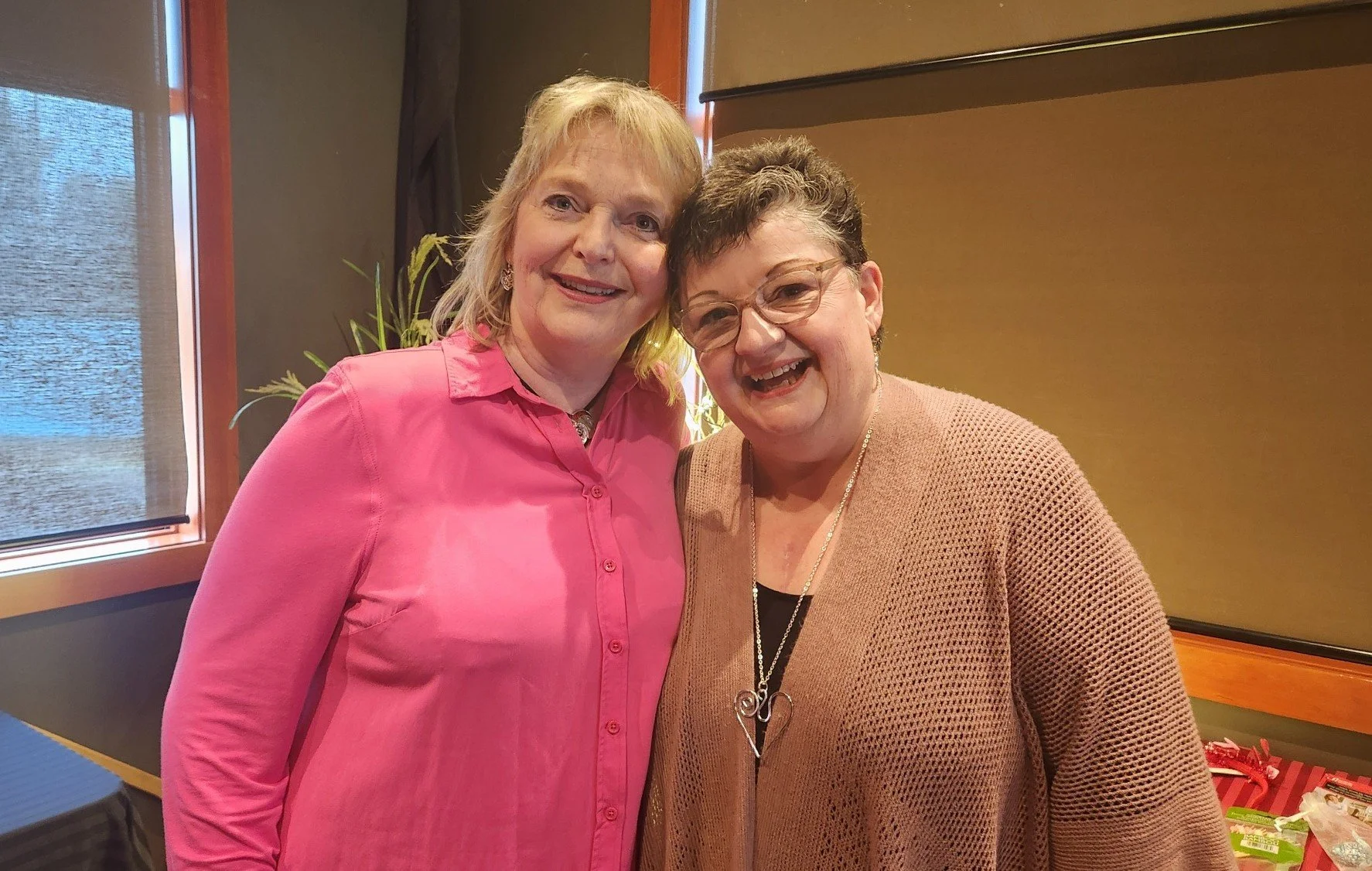 (l-r) Shelley Wilkins Wallace and Jane Saunders