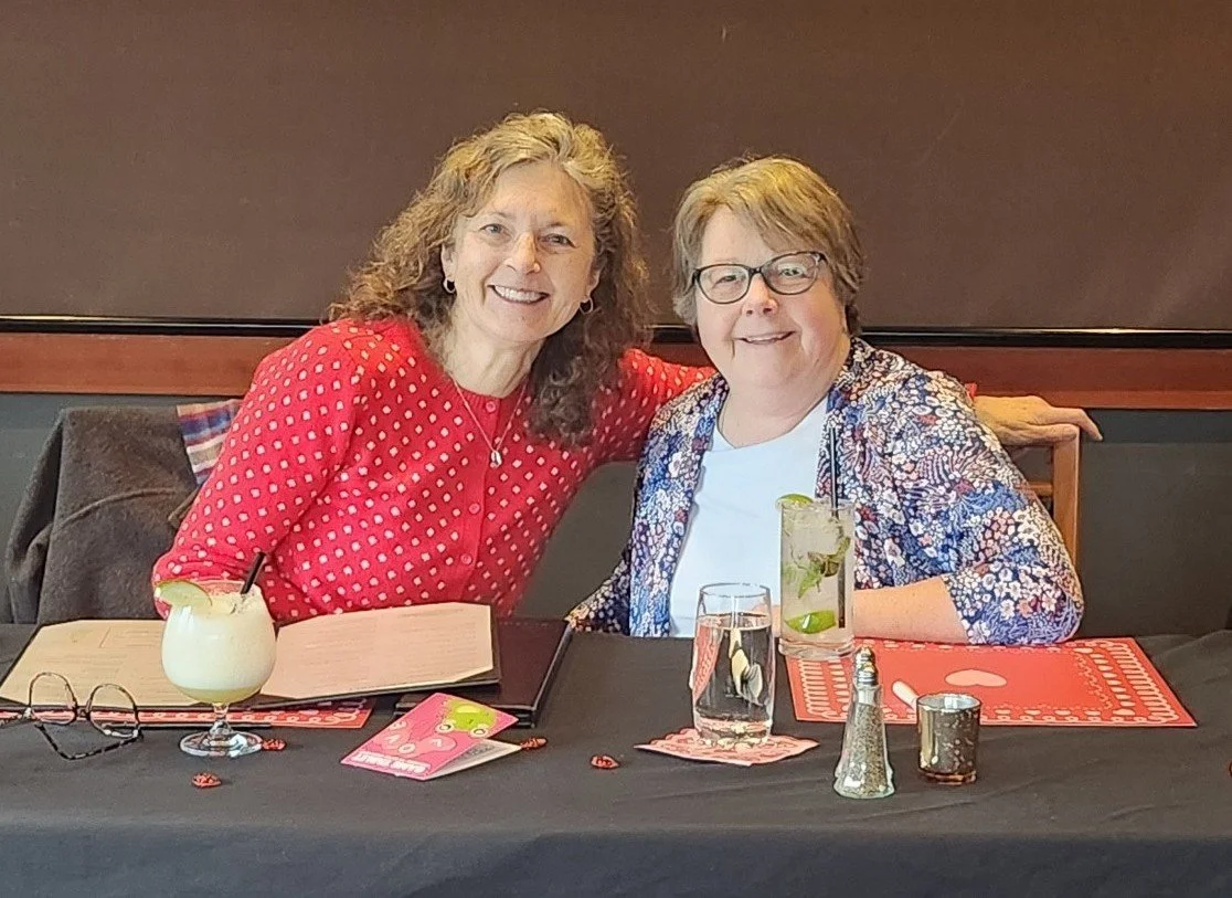 (l-r) Natascha Proctor and Donna Kesteloot