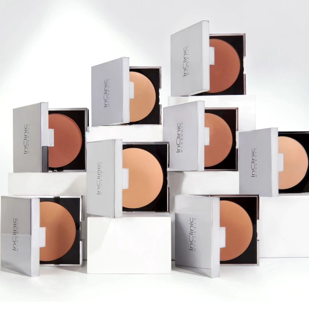 Bring some radiance back to your client's skin as the weather gets cooler with @incliniccosmetics foundations 

Swipe along to see the full range 

#mineralmakeup #goodforyourskinmakeup #skincaremakeup #foundation #liquidfoundation #mattefoundation #