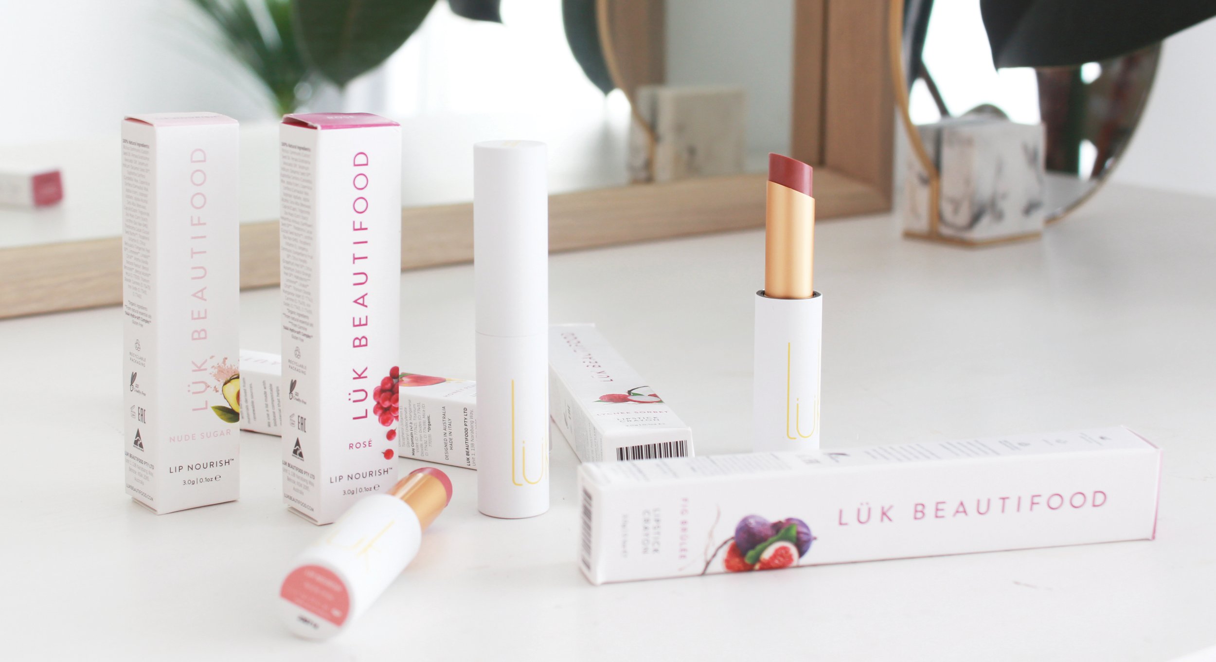 Luk Lip Nourish Lifestyle Mirror.jpg