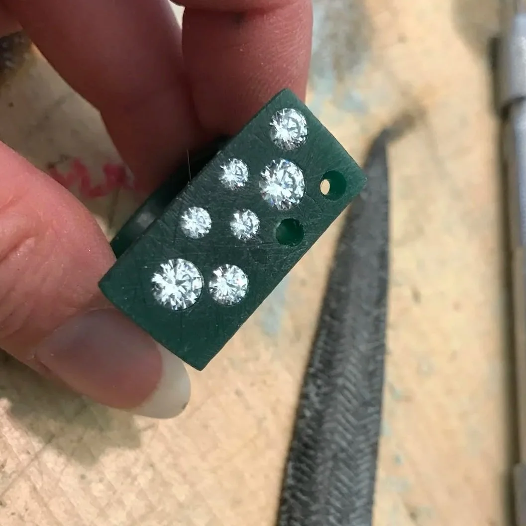 Casting Stones in Carving Wax with Polly O'Dette 9AM-1, Saturday, April 23