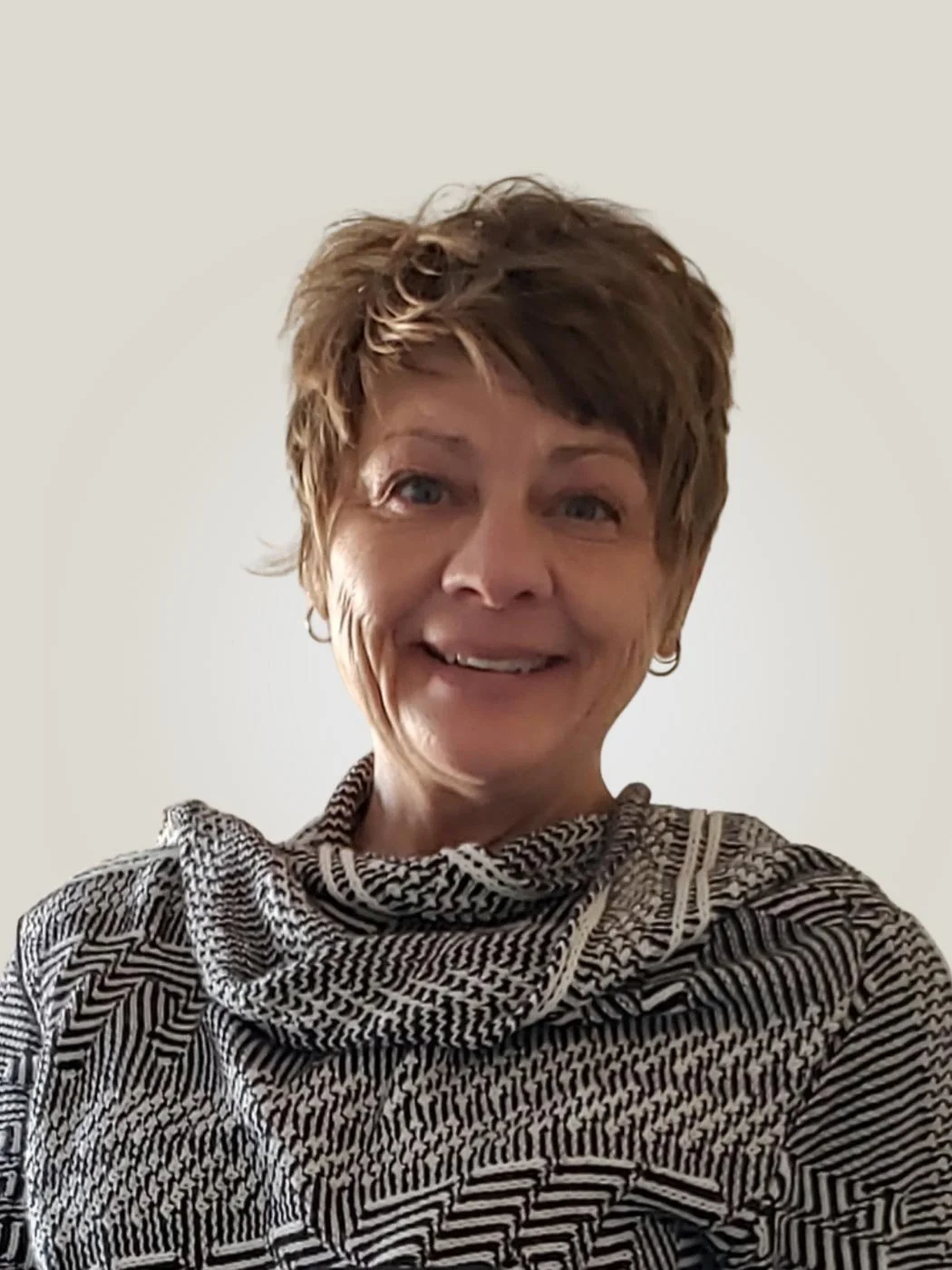 DAWNA SIMON, HR CONSULTANT