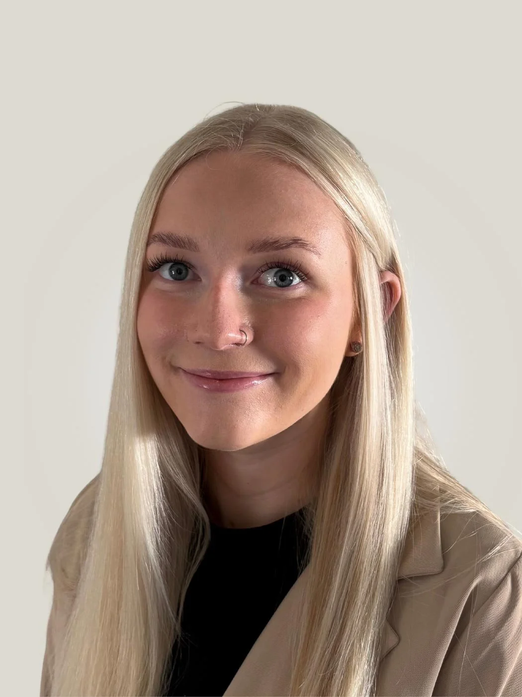 NYA HUTCHINGS, JR. RECRUITMENT CONSULTANT