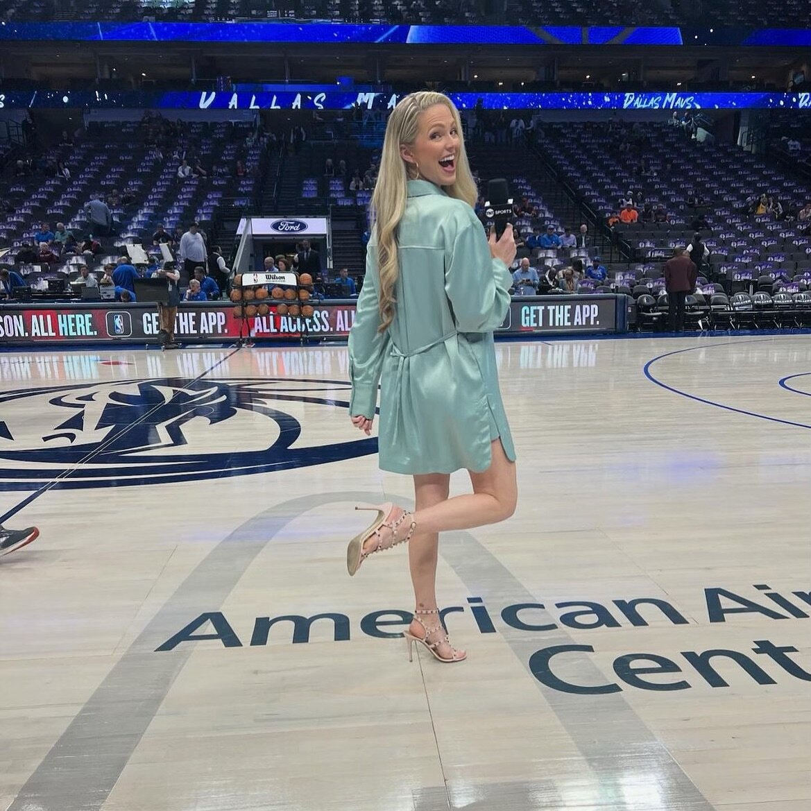 Almost game time... 

Good luck to our founder, @allie.laforce in the 2024 March Madness! 🏀