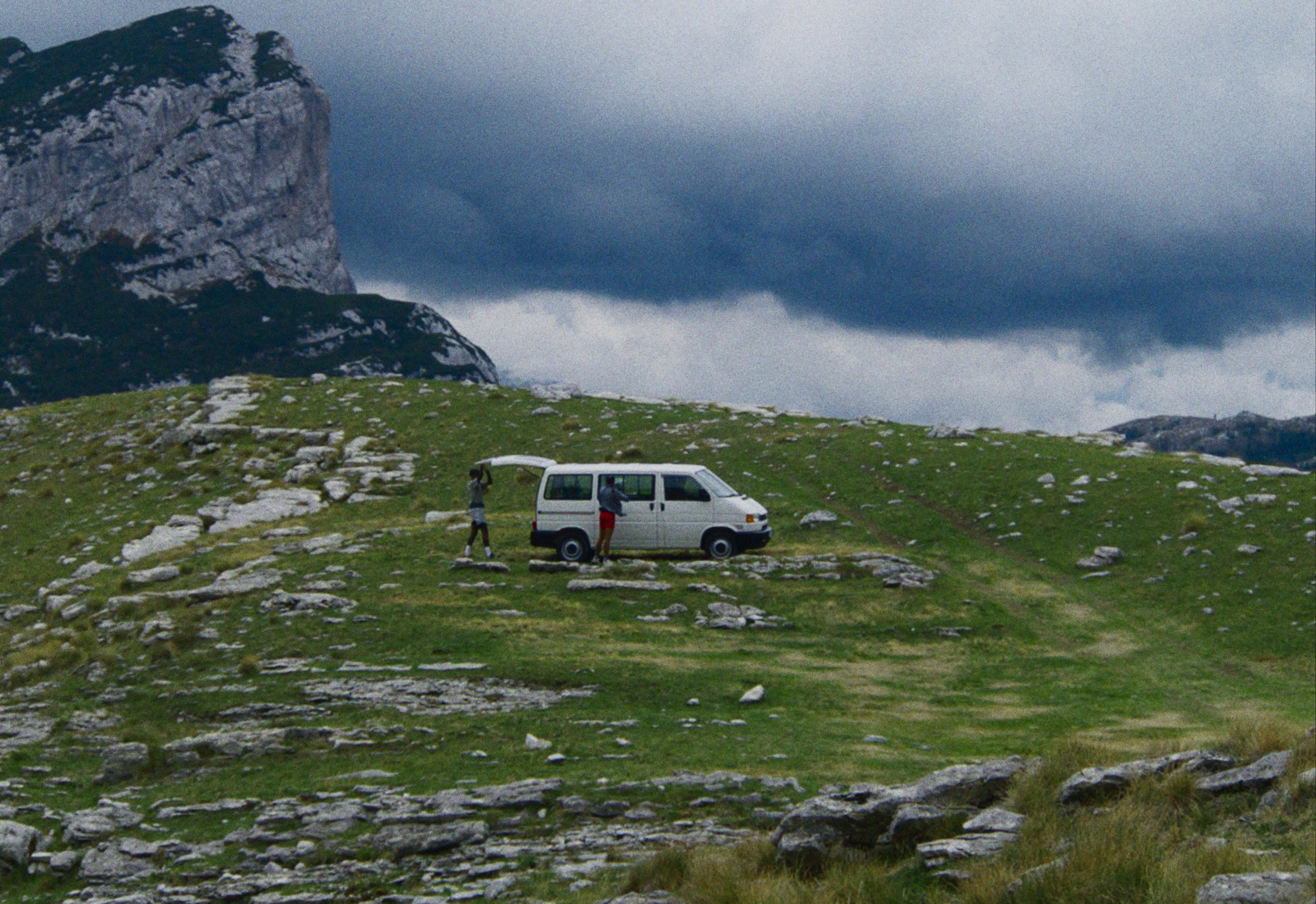 frame_5600.jpg