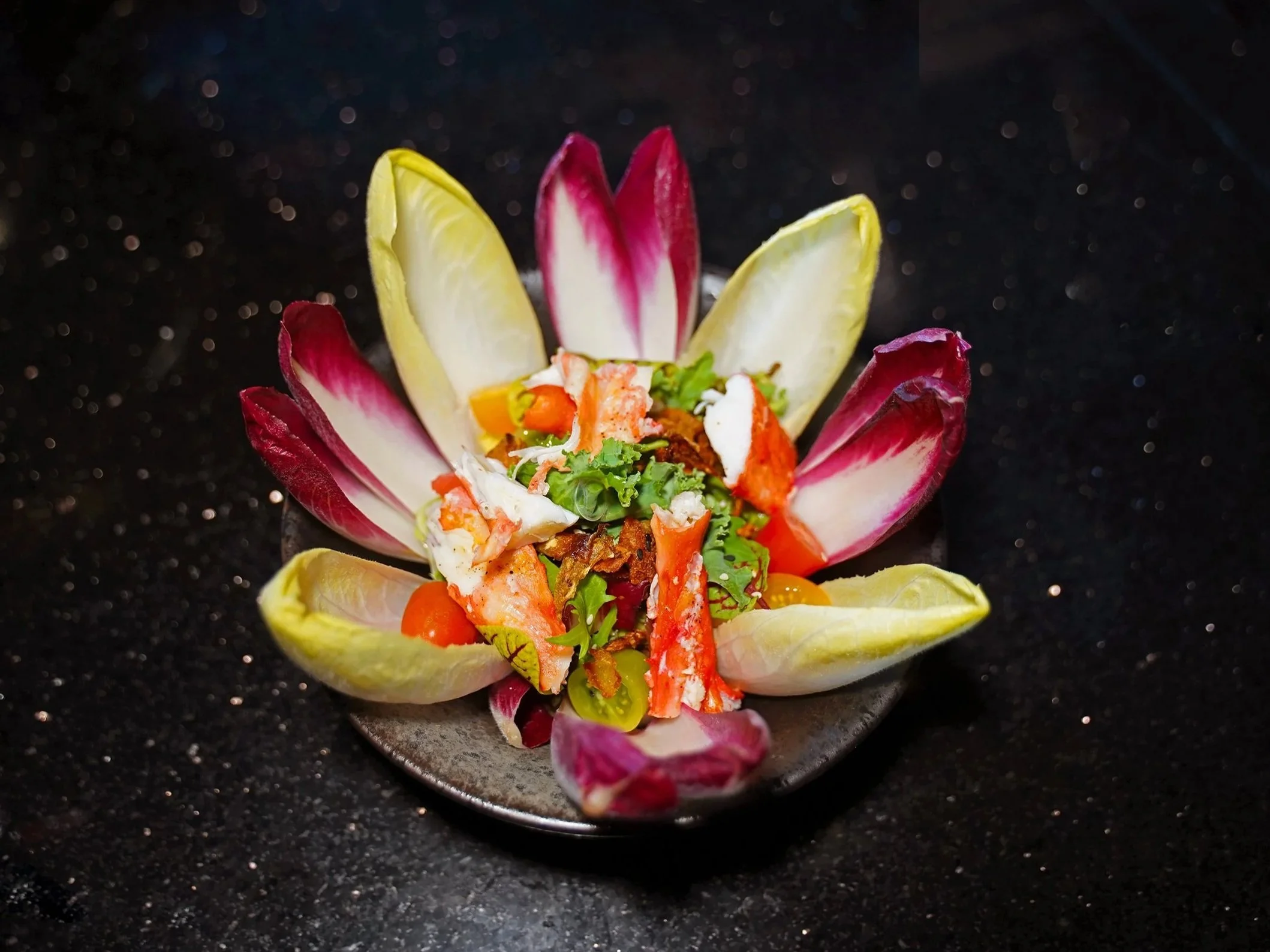 King Crab Taraba, Belgium Endive, Roasted Artichoke & Blood Orange Salad, Shoyu Sesame Dressing  
 Тараба-краб, бельгийский цикорий, запечённый артишок и салат с кровавым апельсином, кунжутный соус сёю