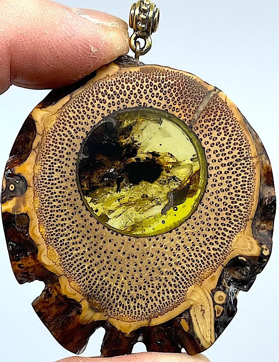 Sunroot Pendant