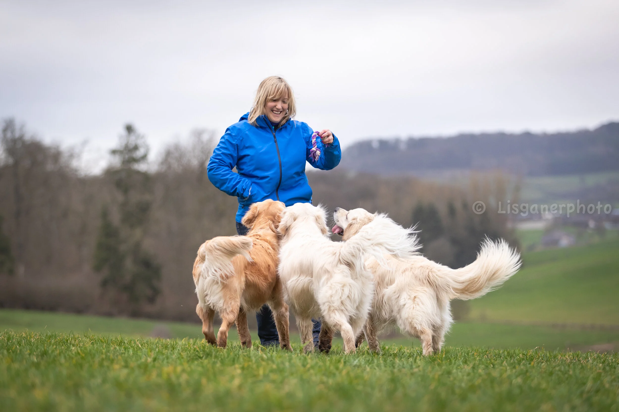 amadine and the goldens (12 of 53).jpg