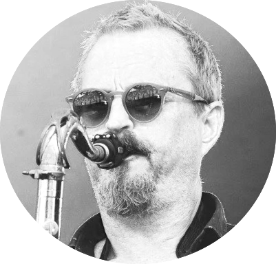 Mike Rowlands Saxophonist