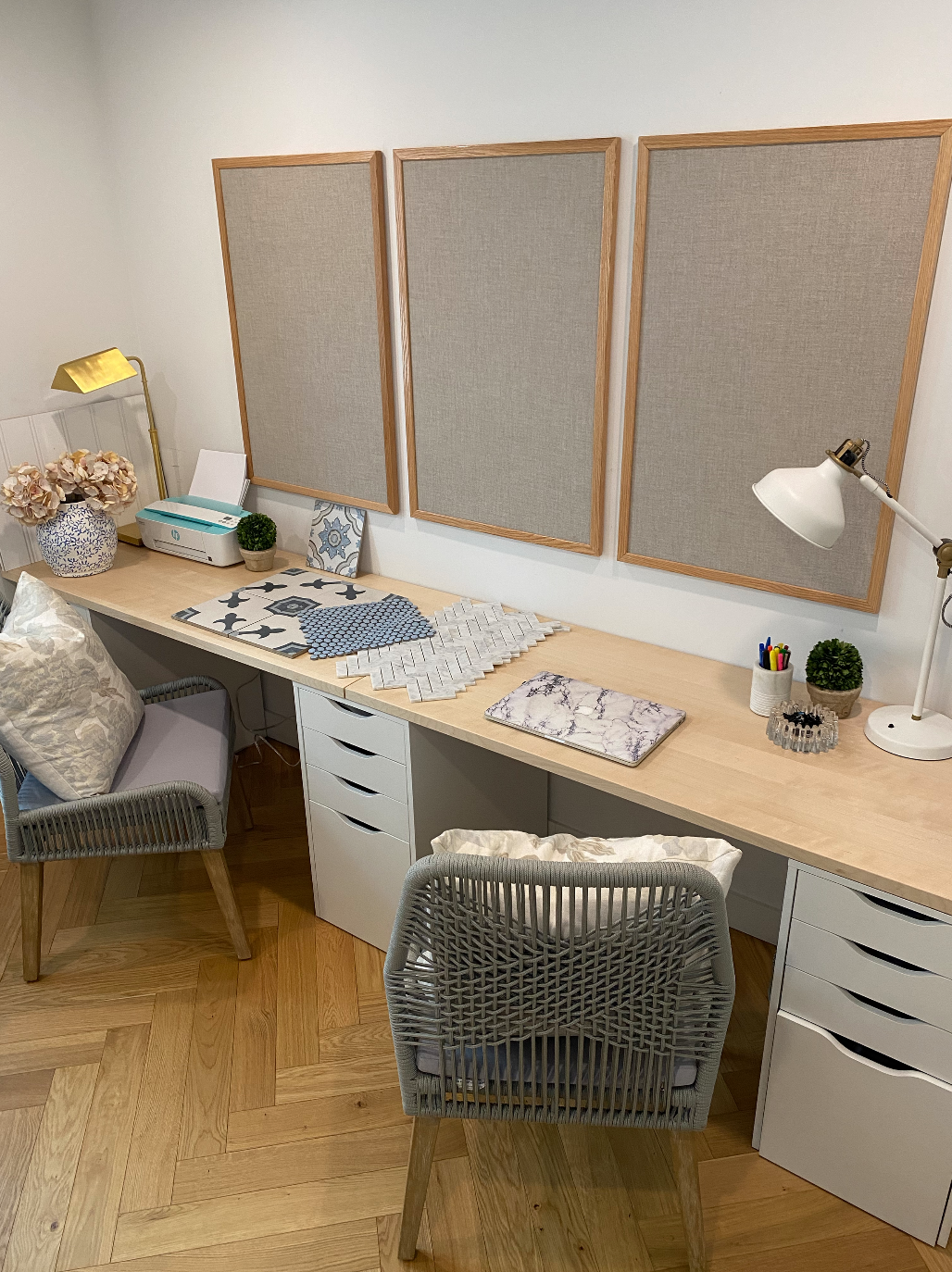 Pinnarp desk cheap