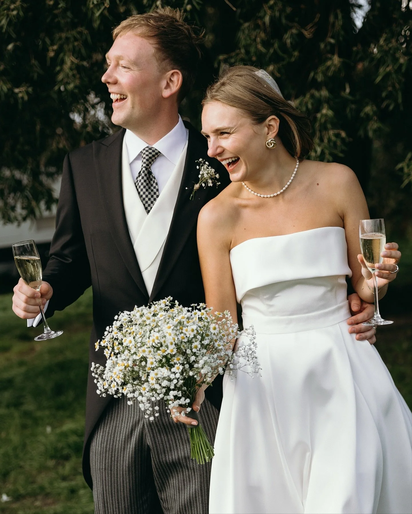 Highlights from Matilda &amp; Jake&rsquo;s wedding in Bosham, UK &mdash; a day that was truly one for the books!

Celebrating in Matilda&rsquo;s hometown set the tone for a wedding that felt extremely personal from the very first moment.

Following t