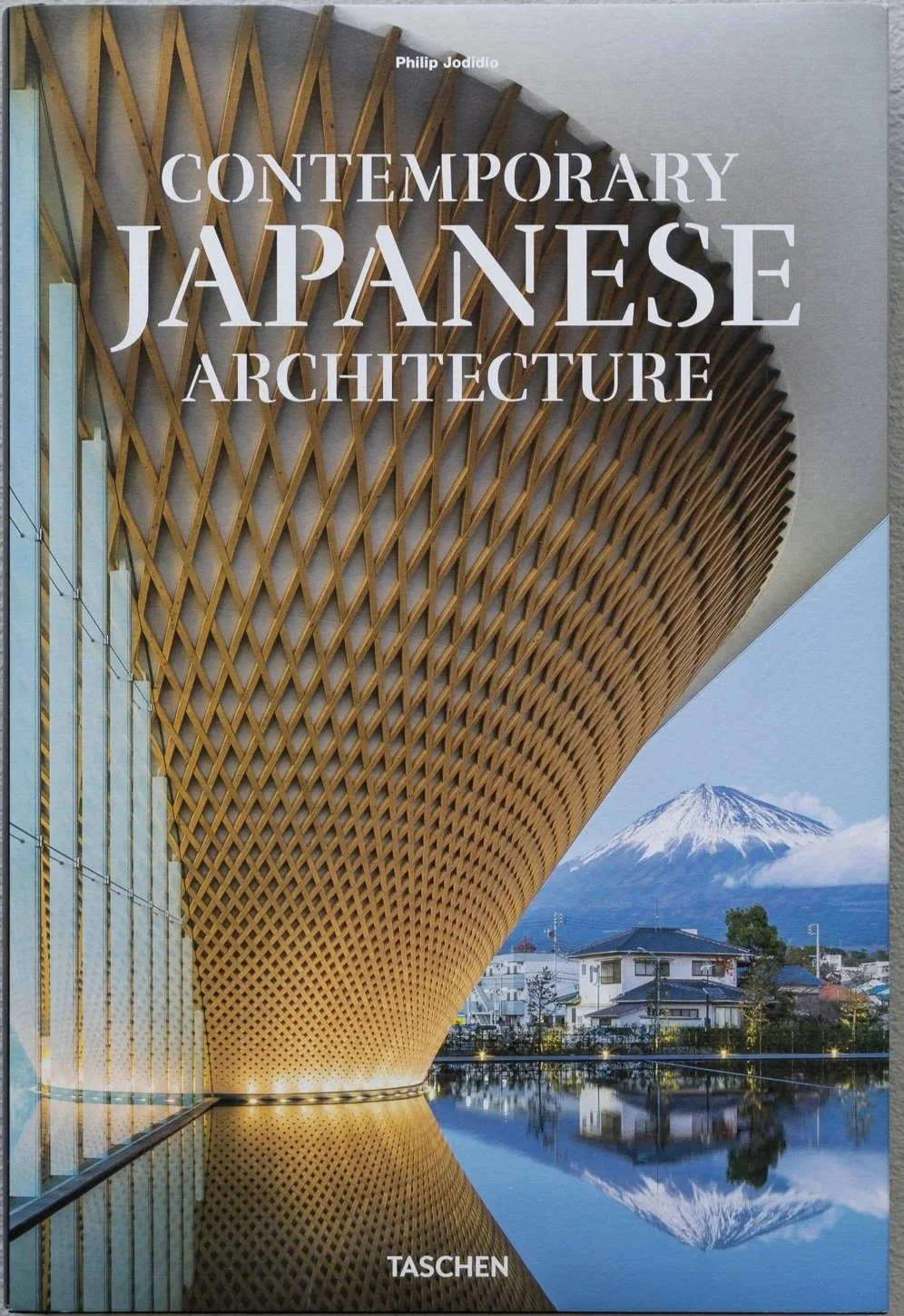 CONTEMPORARY JAPANESE ARCHITECTURE