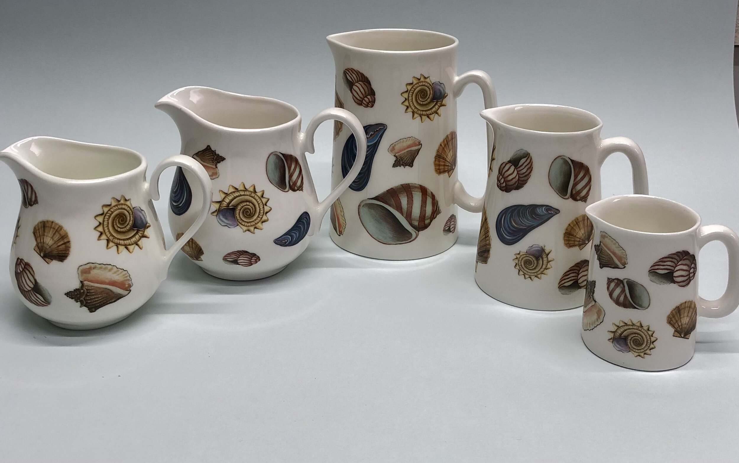 Shell jugs