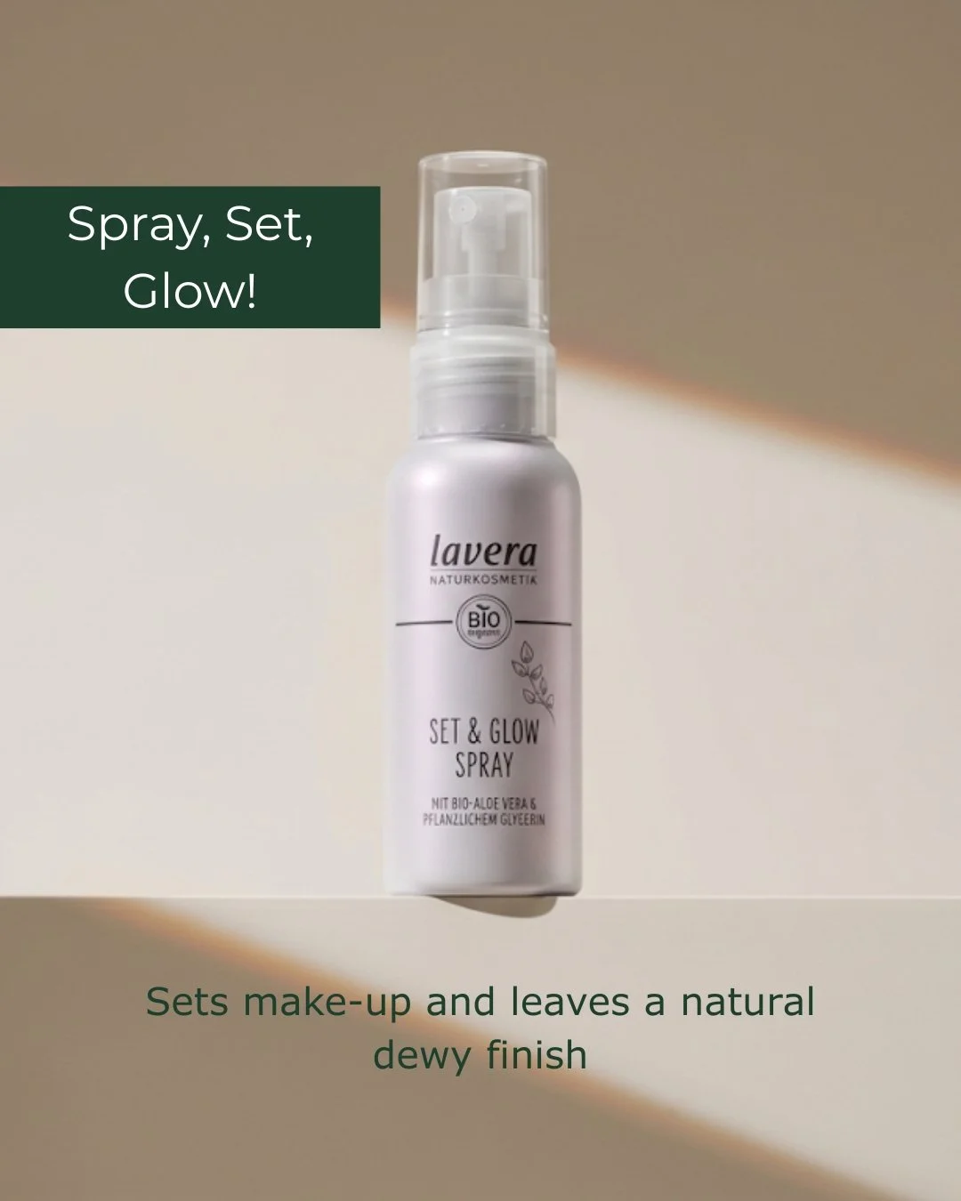 If you&rsquo;re tired of your makeup looking "powdery" by lunchtime, it&rsquo;s time to mist. The Set &amp; Glow Spray isn't just about the hold; it&rsquo;s about the finish. Its ultra-fine mist allows your favourite products to melt gently