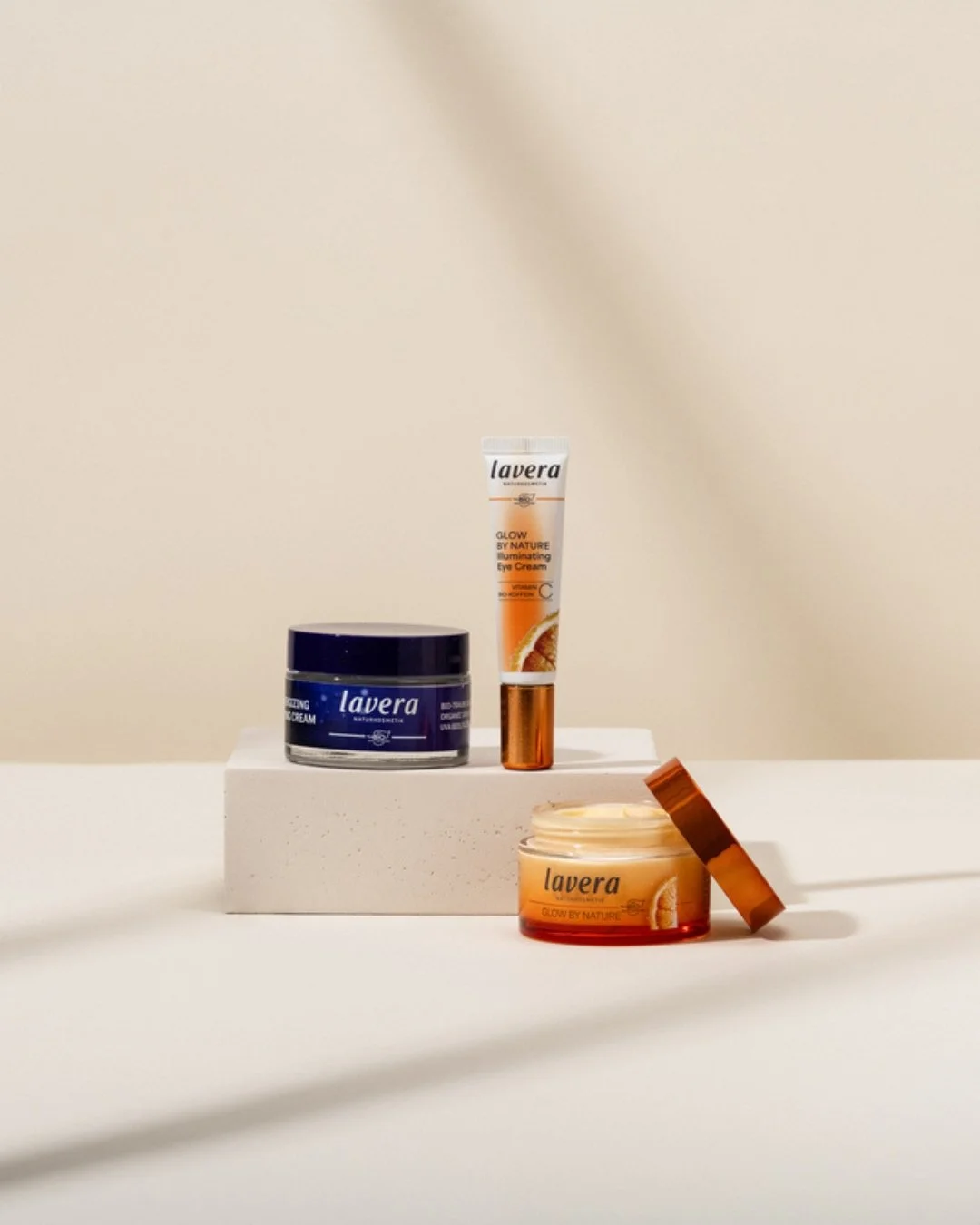 Meet the ultimate glow-getters: our Glow By Nature Vitamin C 3in1 Cream and Illuminating Eye Cream work hard all day to fight signs of fatigue and bring out your natural luminosity. Then, let our Re-Energising Sleeping Cream take the night shift to r
