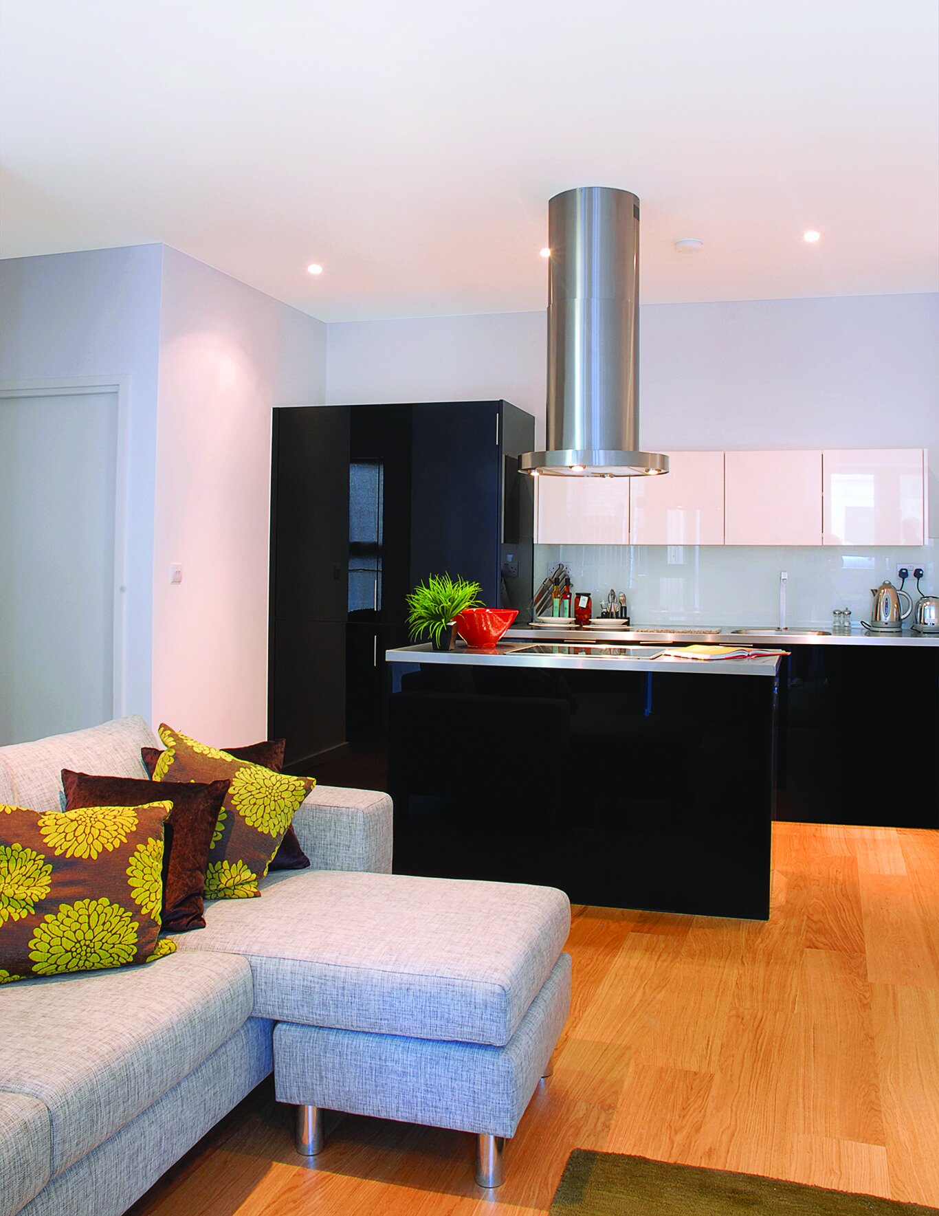 Westlin L'ecloe Lounge_LR.jpg