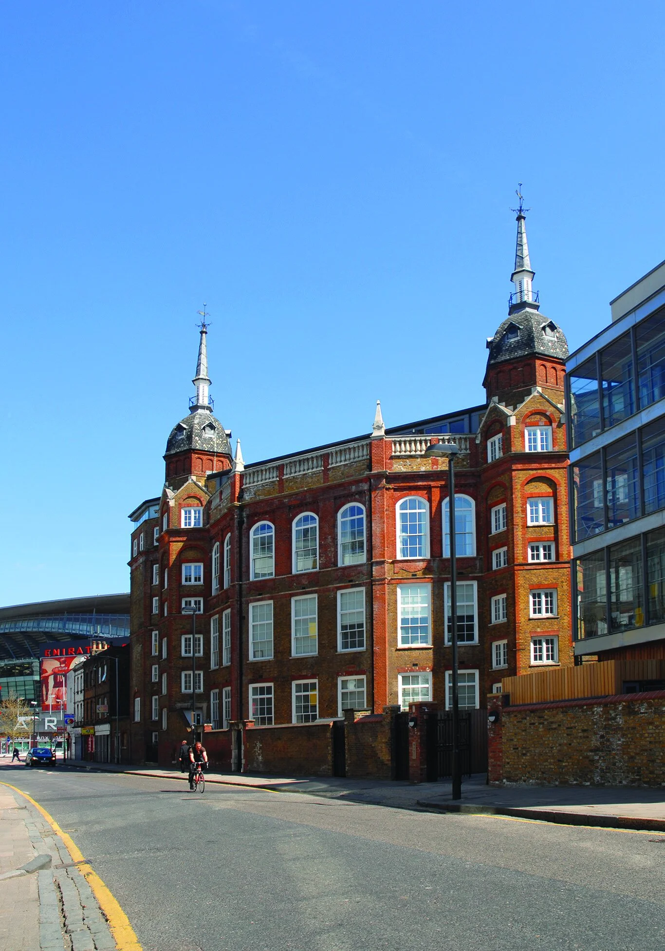 Westlin L'ecole Exterior_LR.jpg