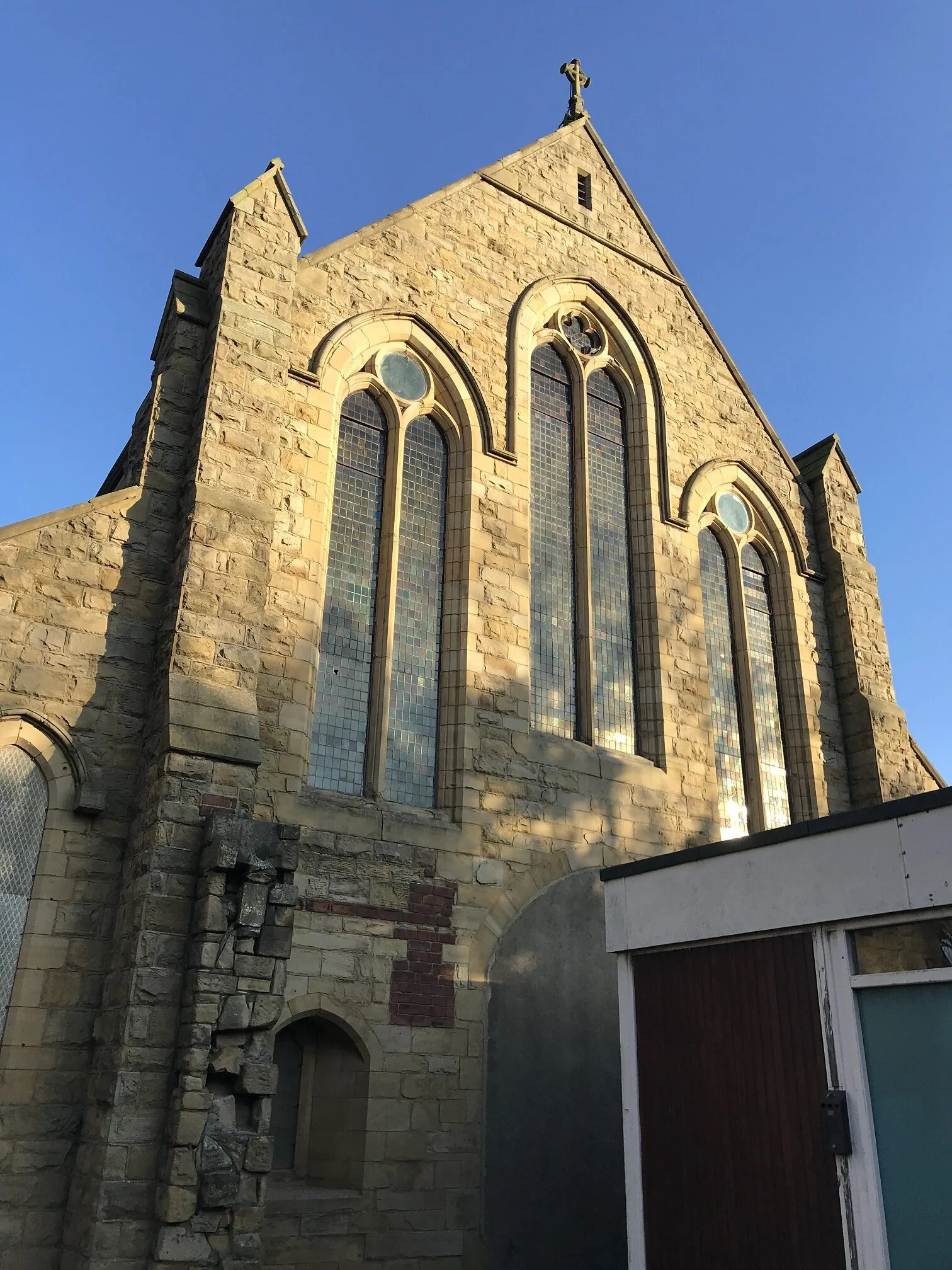 Morley Glass Donates £10,000 To Help Create Community Space