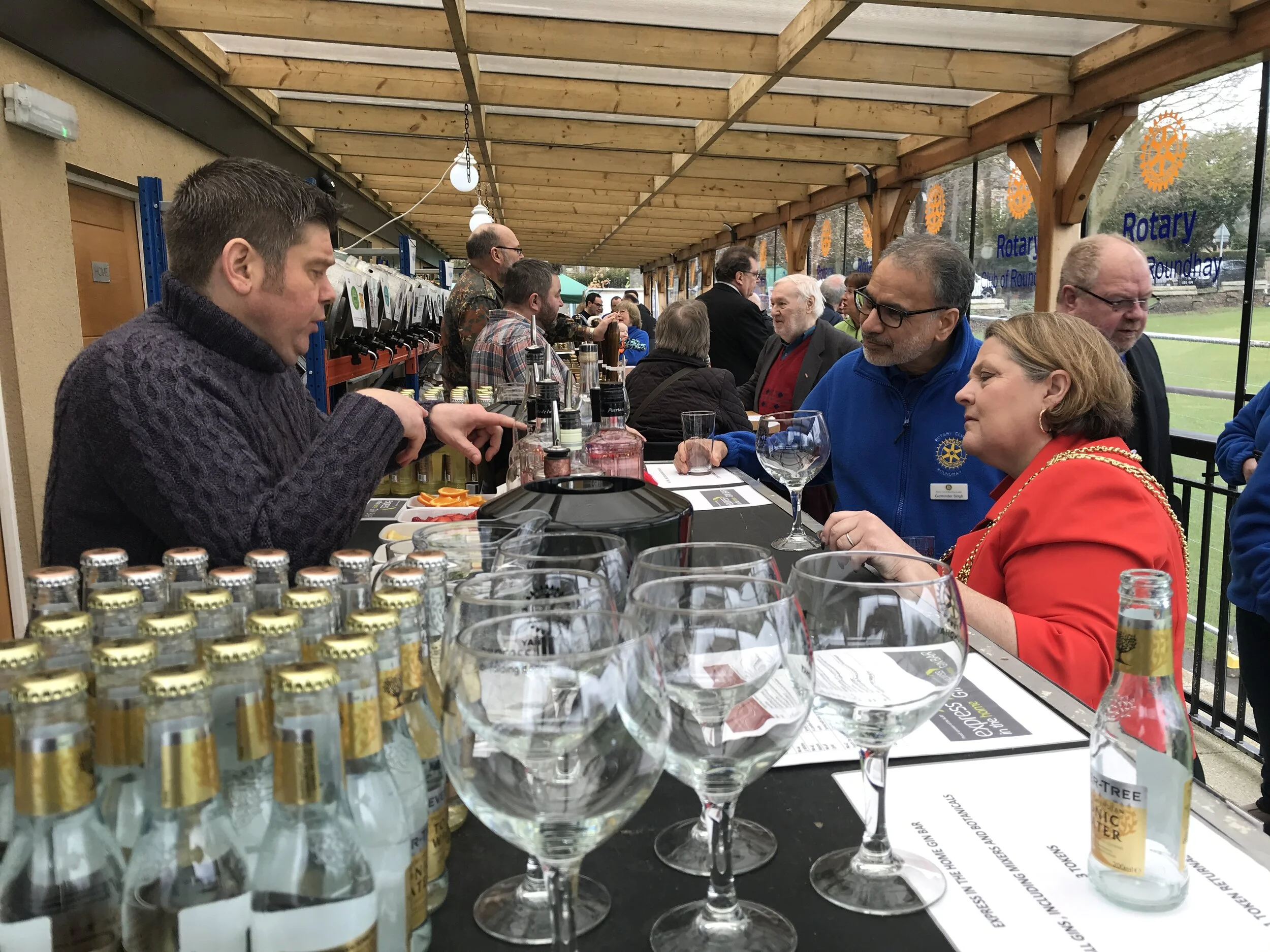 Morley Says Cheers To Charity