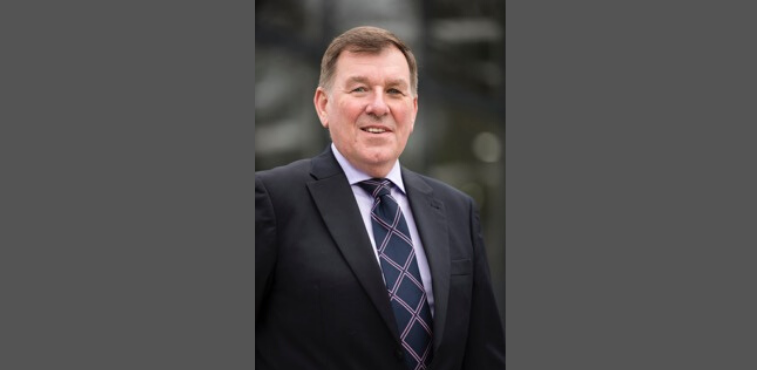 APEER’S REGIONAL SALES MANAGER NIGEL EVANS RETIRES