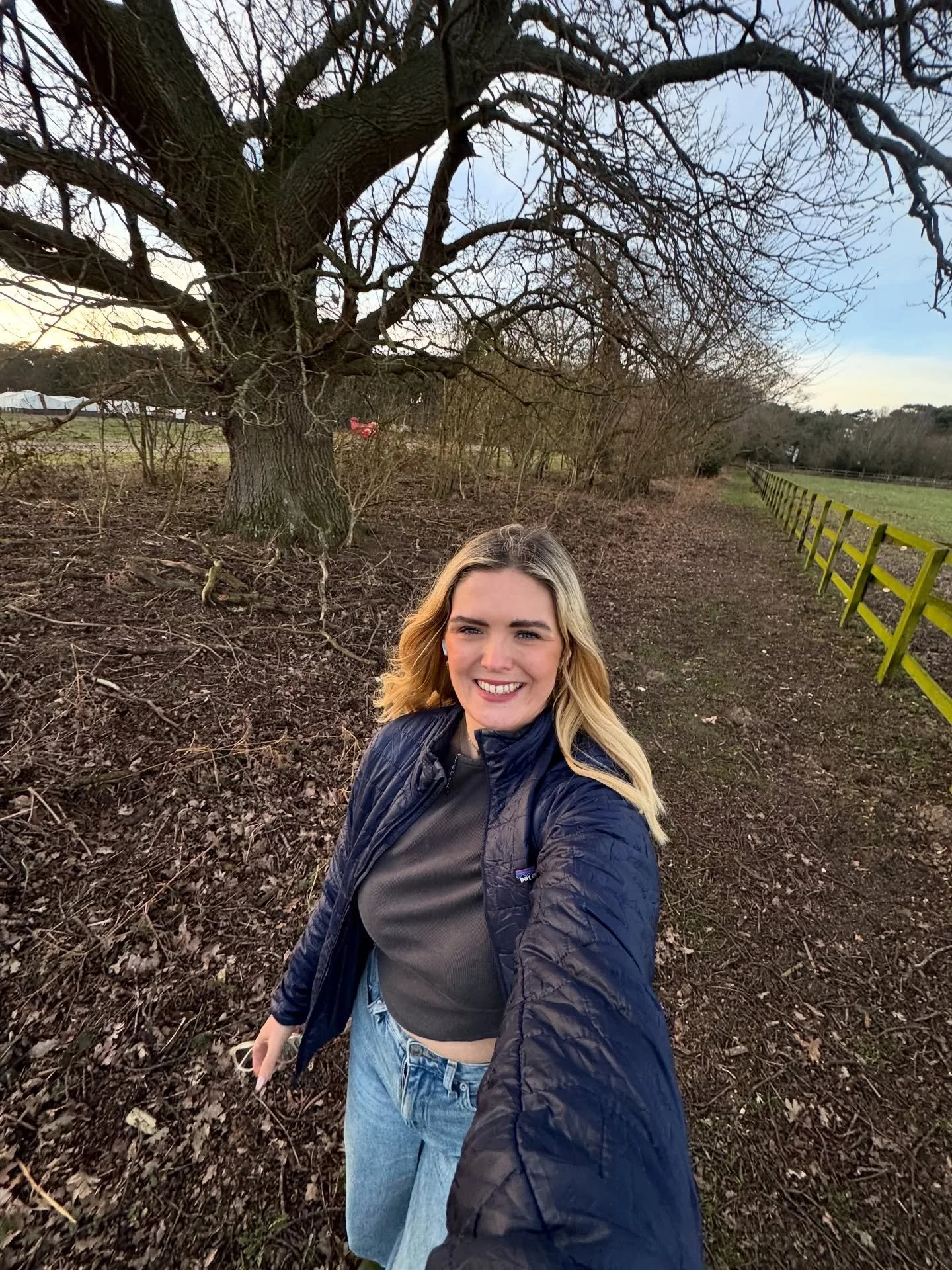 Snippets from the last few months : dreamy product shoots, location shoots &amp; studio branding sessions, and of course getting outside to find some balance ✨🫶⭐️💫🌞 

🙏 always grateful 🙏 

#brandphotographer #productphotographer #studiophotograp