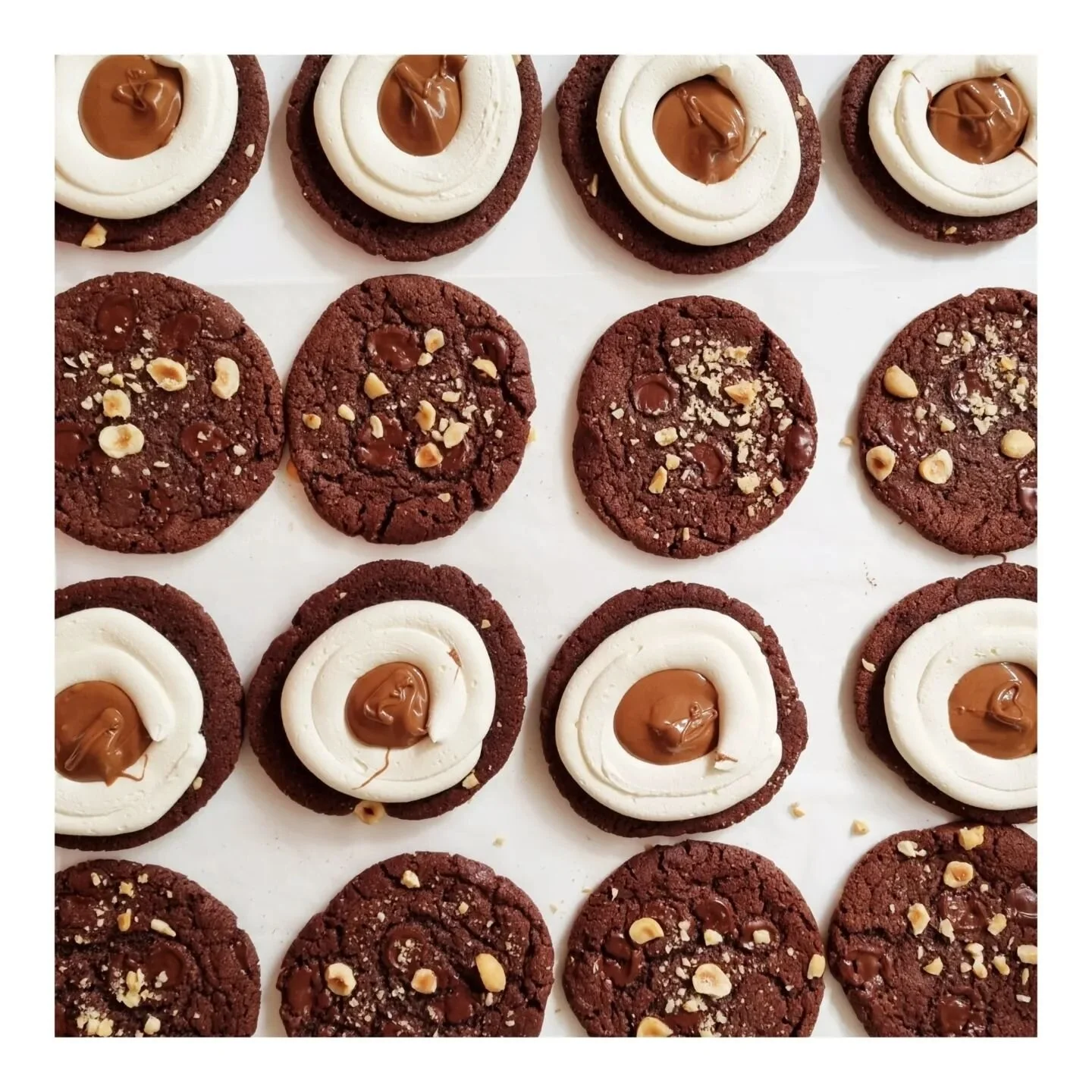 C O O K I E  T A B L E S

Busy busy with a special wedding cake in the kitchen today but did you know alongside your cake, I also offer dessert table options?
Back in April one gorgeous couple opted for a table of new york style cookies to accompany 