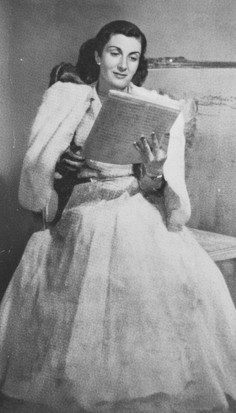 Firefly_Gemini Flash_Restore image without any change  121346.png