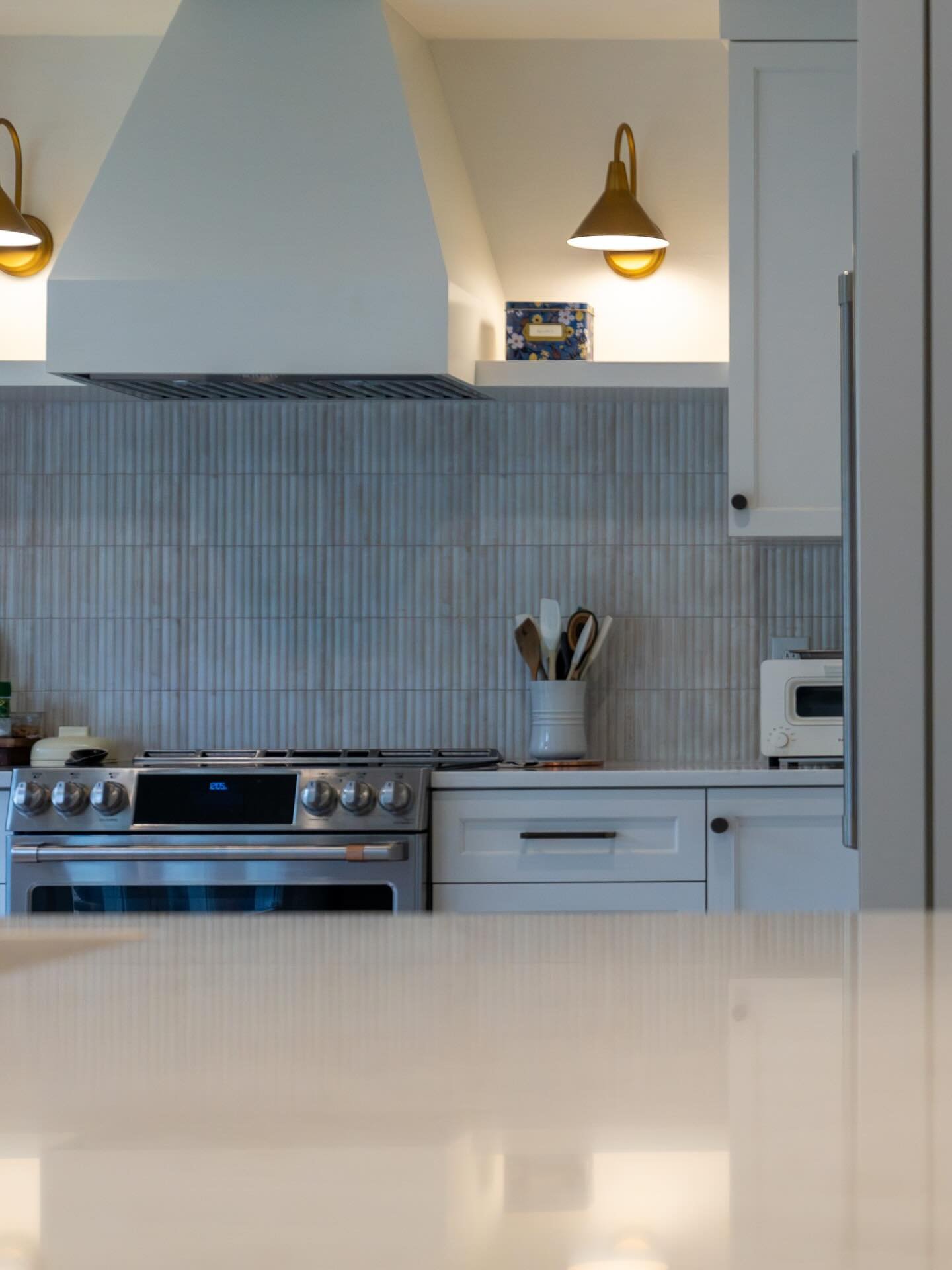 In your renovated kitchen, every detail matters. From the tile on your backsplash to the light above your stove.

#homerenovation #austintexas #kitchen