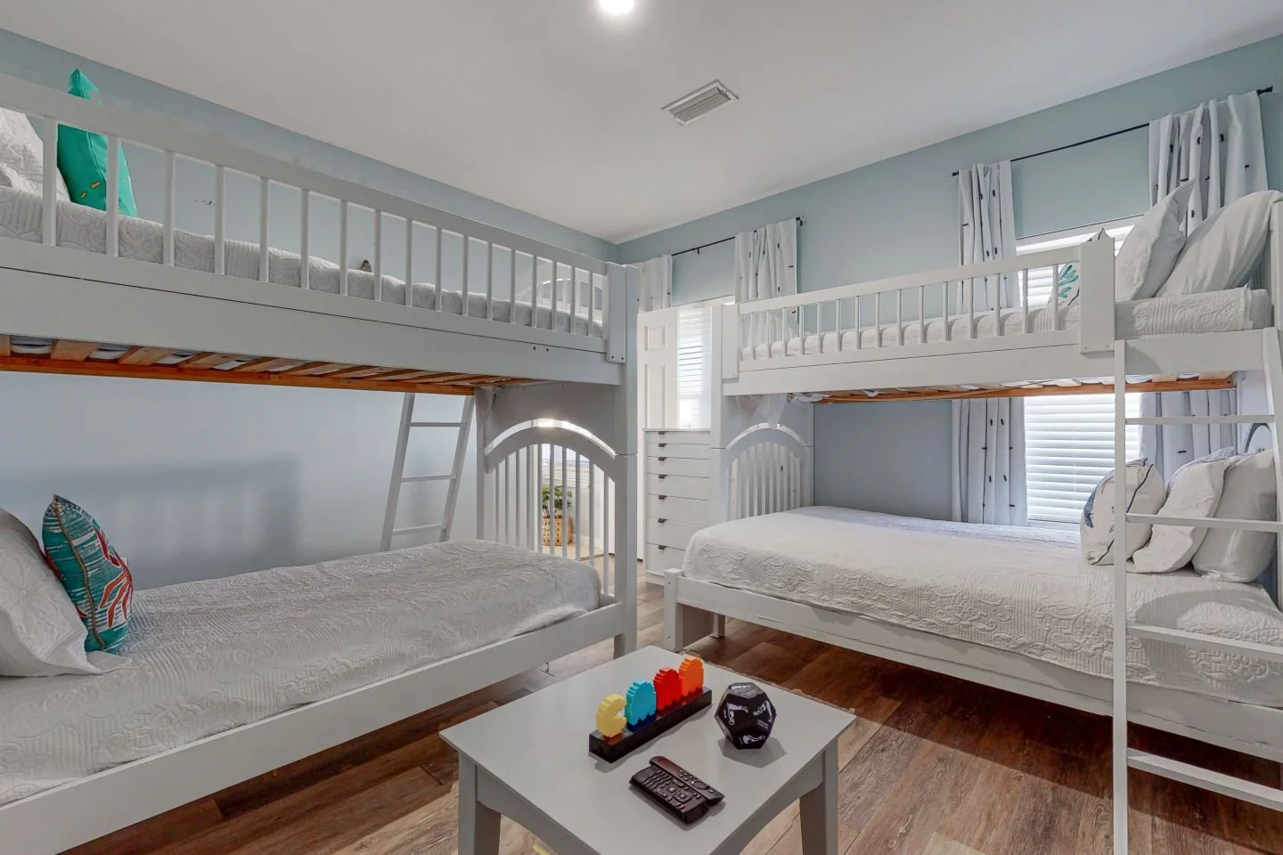 2451 Ponce De Leon -12.jpg