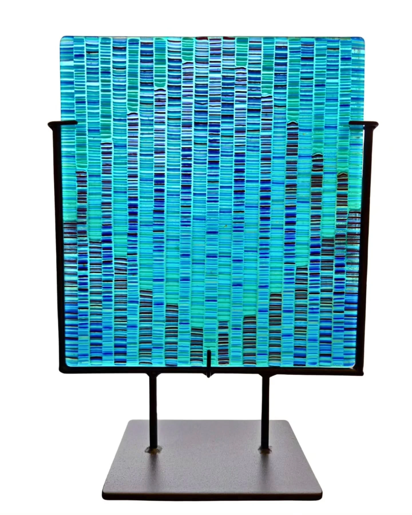 Got the blues? Us too&hellip; the good kind🩵

#blueart #bluevibes💙 #phillyshops