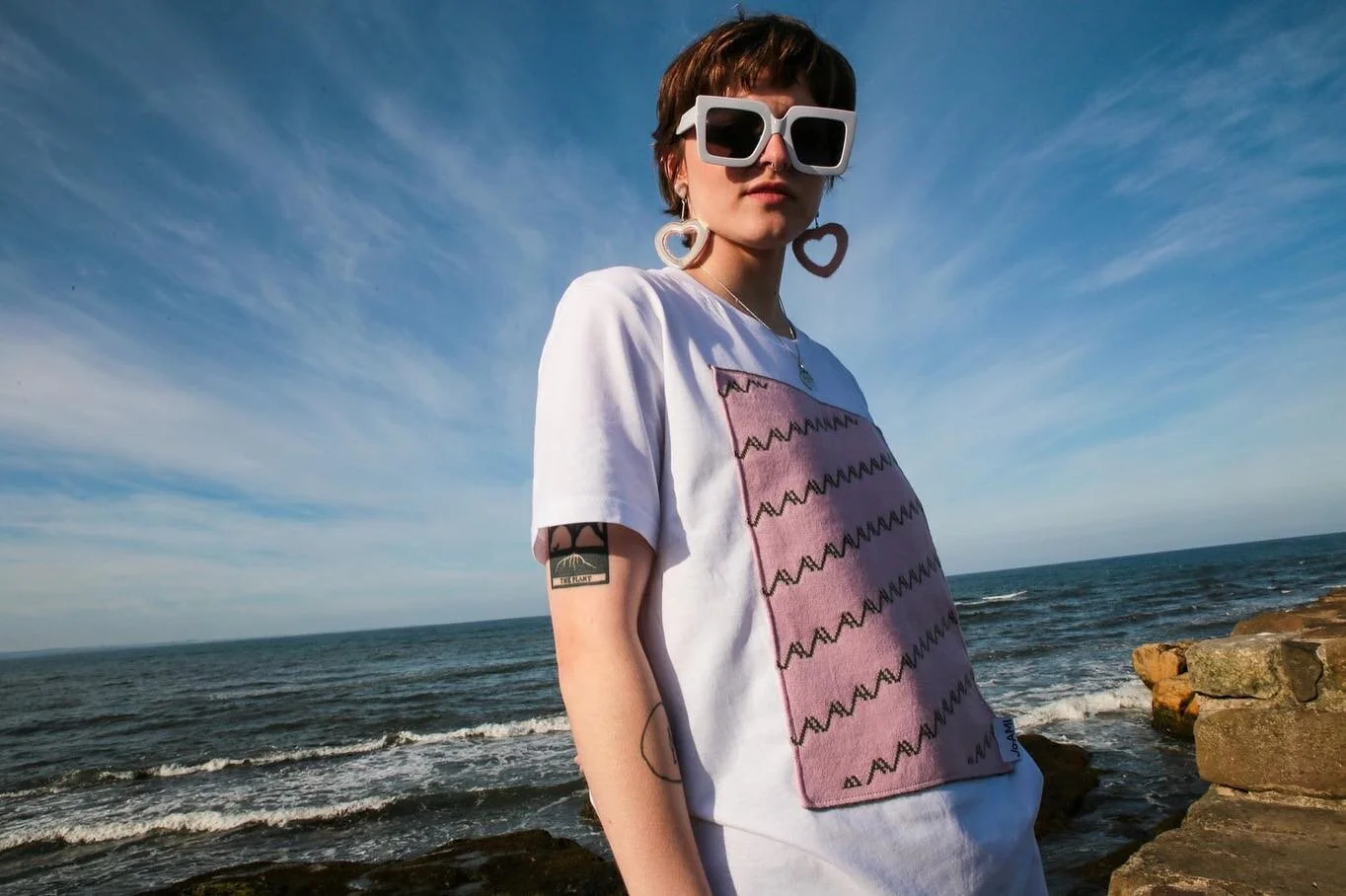 Just can&rsquo;t get enough of these photographs with @maisiefarrer &amp; @joamistudio_ 💋💝 #scottishknitwear #fashioneditorial #scottishmodels #fashion photography #fashionphotographer #scottishsummer #thisisscotland 💝