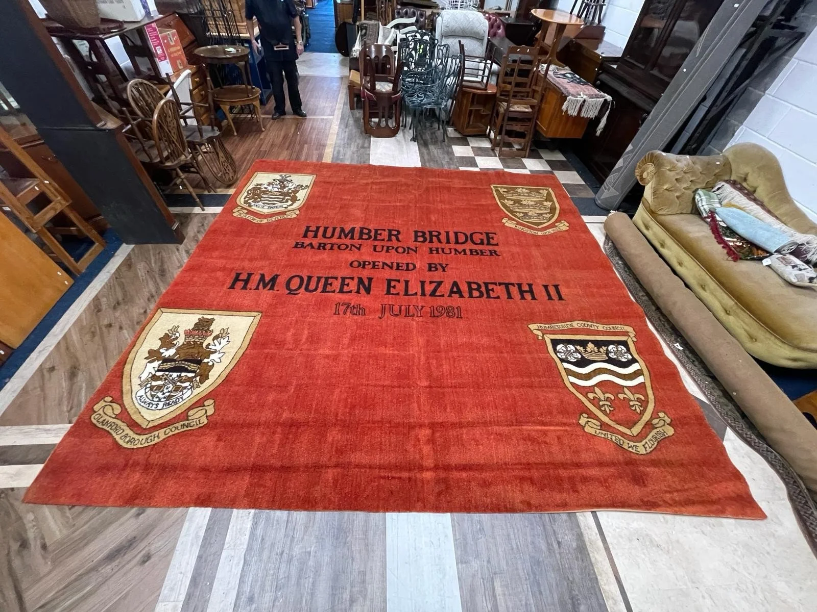 Rug_HRH.JPG