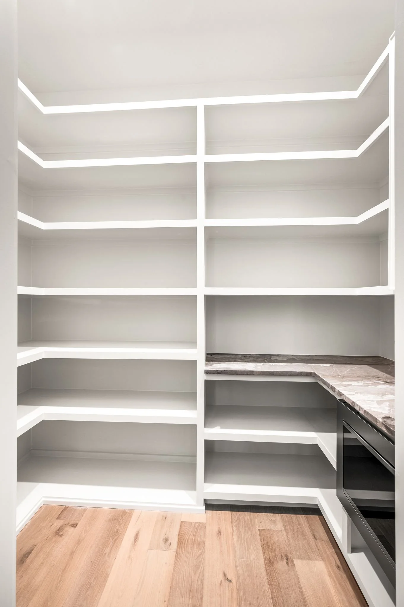 ad2511132-1030.jpg
