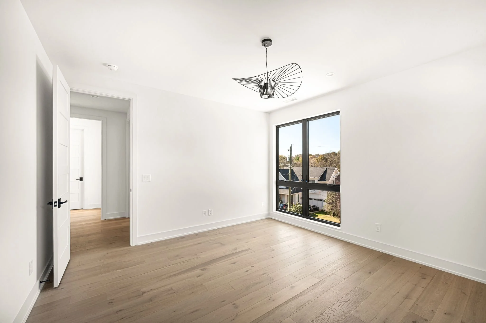 ad2511132-1087.jpg