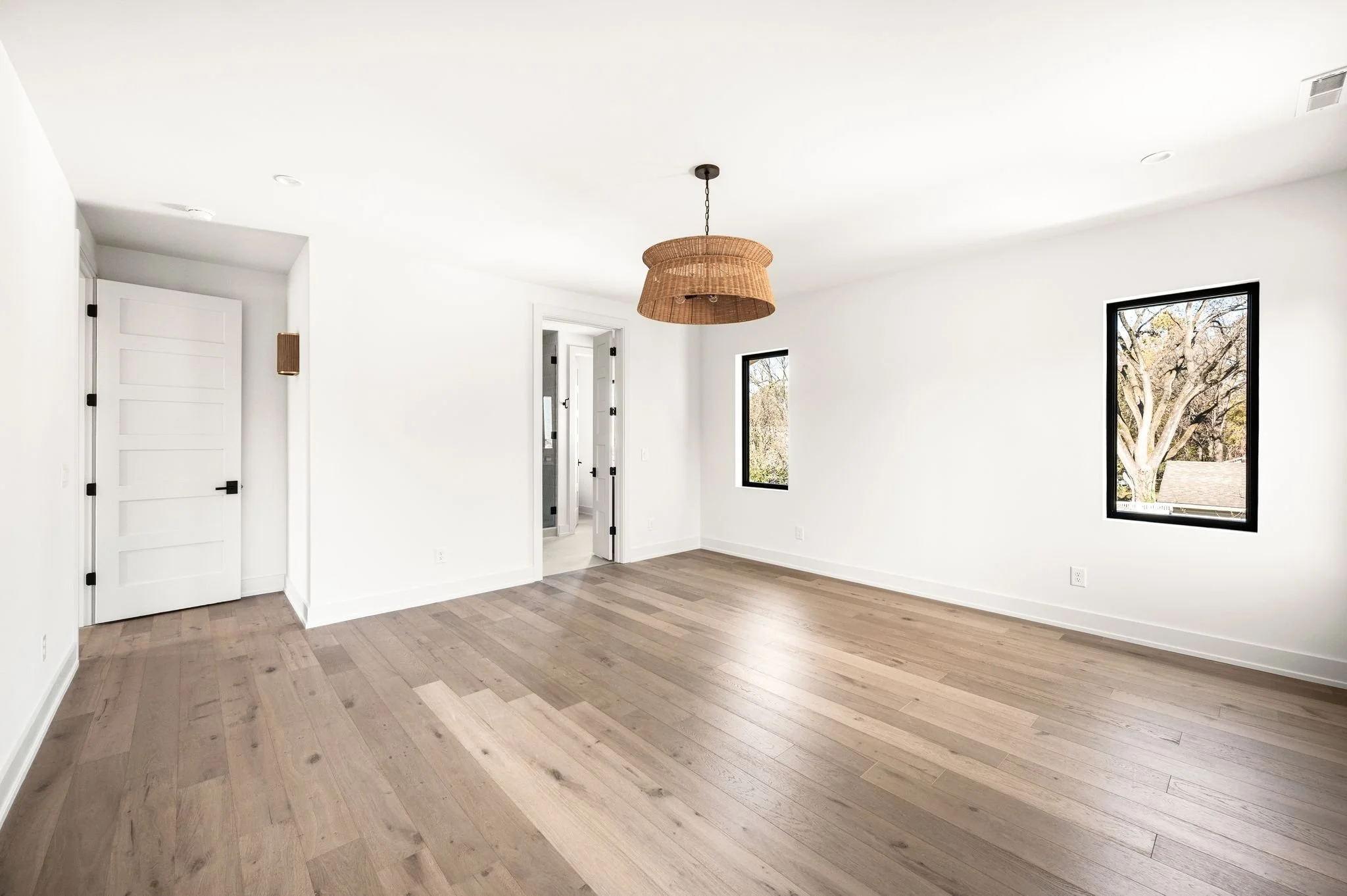 ad2511132-1099.jpg