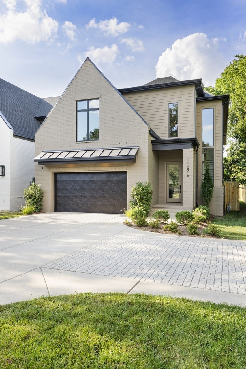 Click To View Interior →