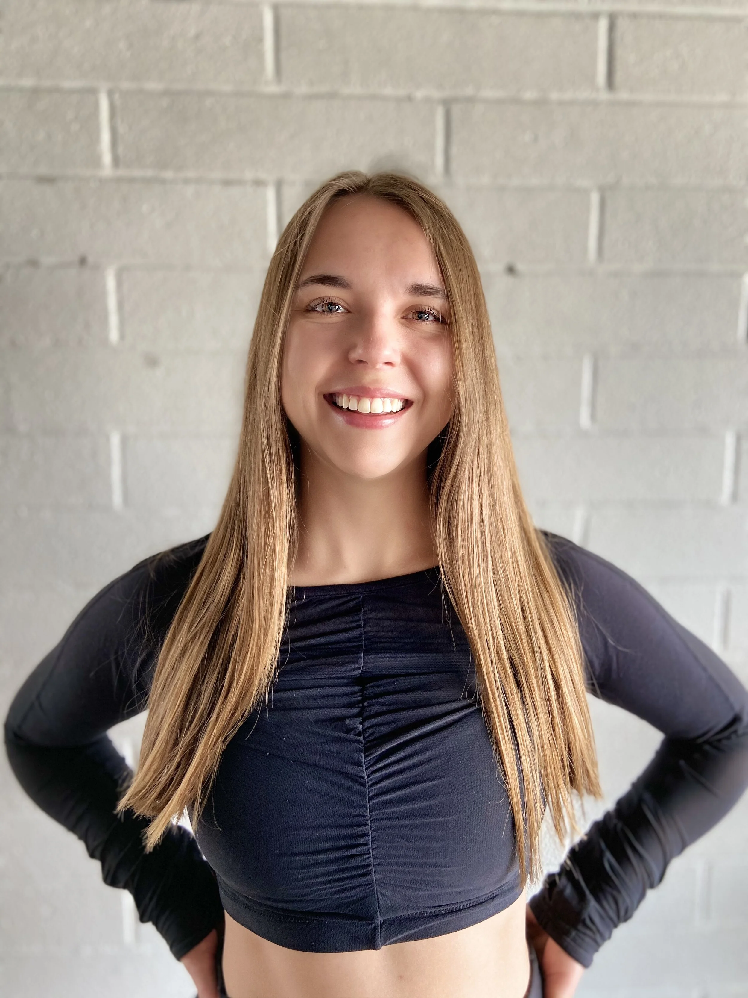 LAUREN - explorWell Founder, B.S. Exercise Science, NASM CPT, 200-hr RYT