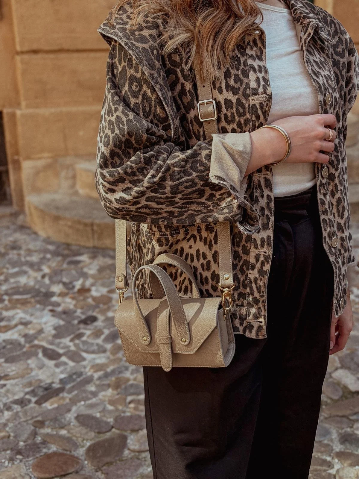 Petit sac en cuir taupe