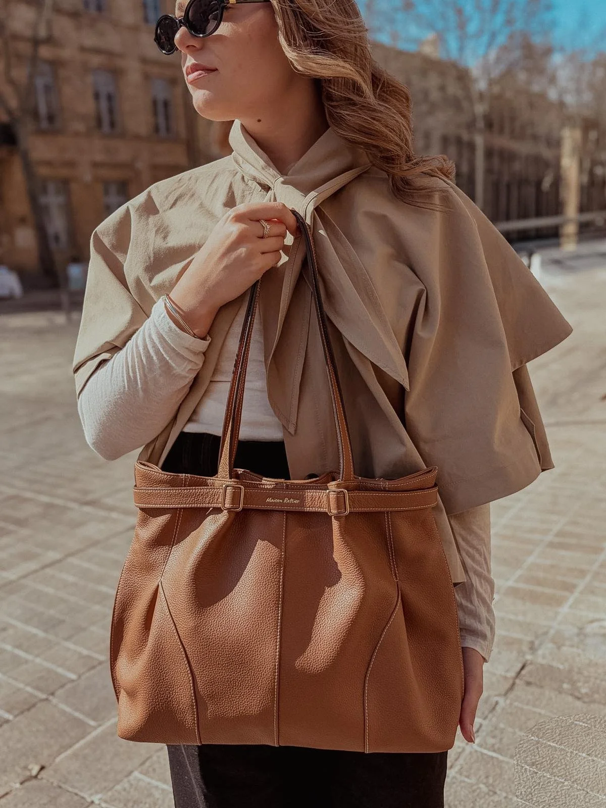 Grand sac en cuir camel