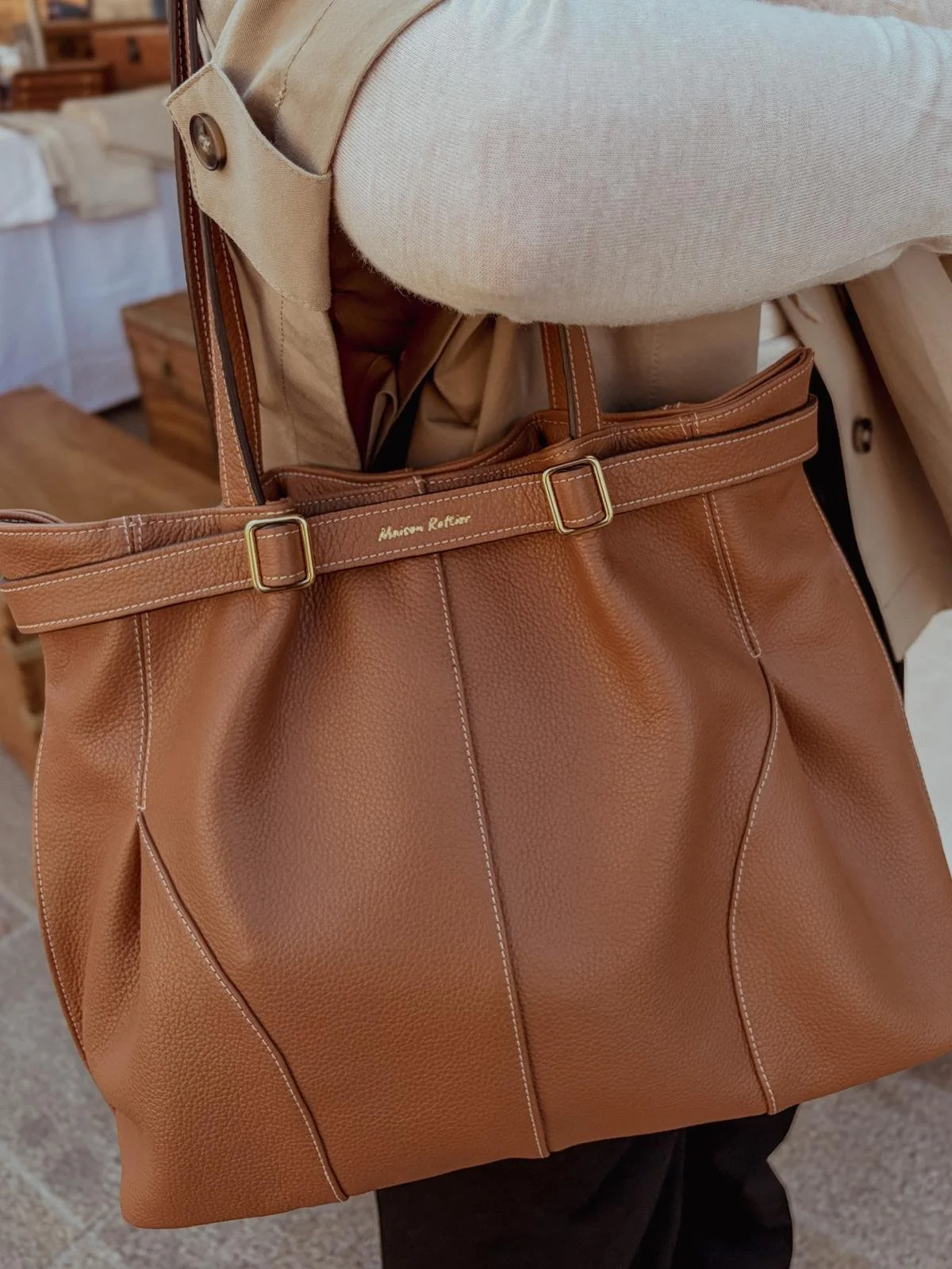 Sac cabas en cuir camel