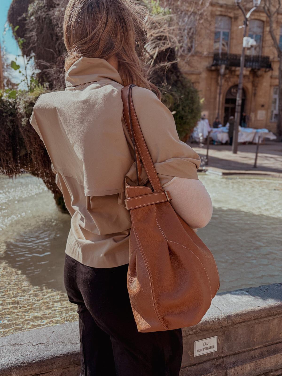 Sac cabas en cuir camel