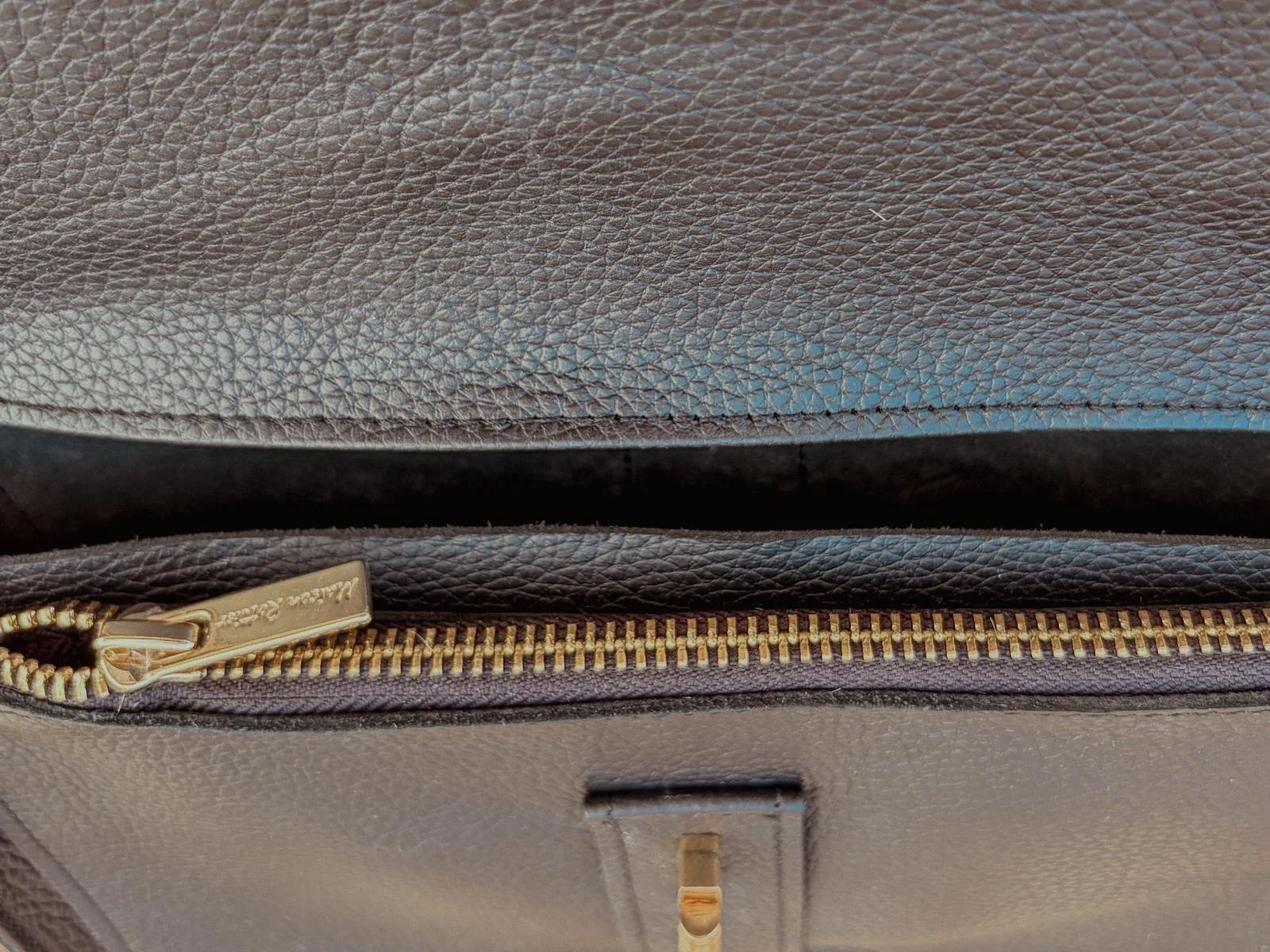 Sac français en cuir noir
