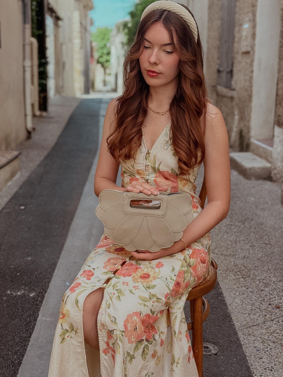 Sac de soirée en cuir taupe