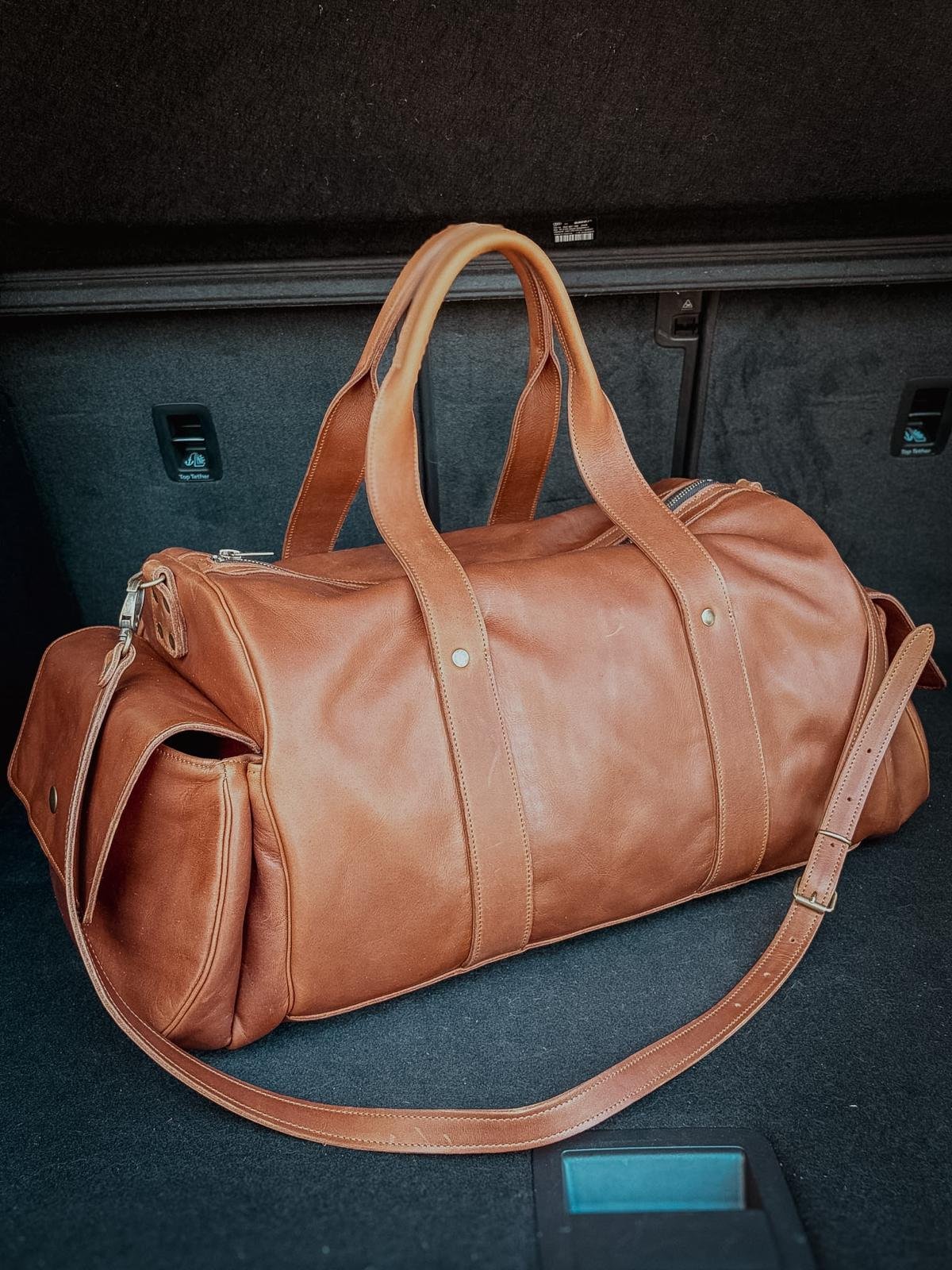 Grand Sac de Voyage en Cuir Marron Vintage - Agathe