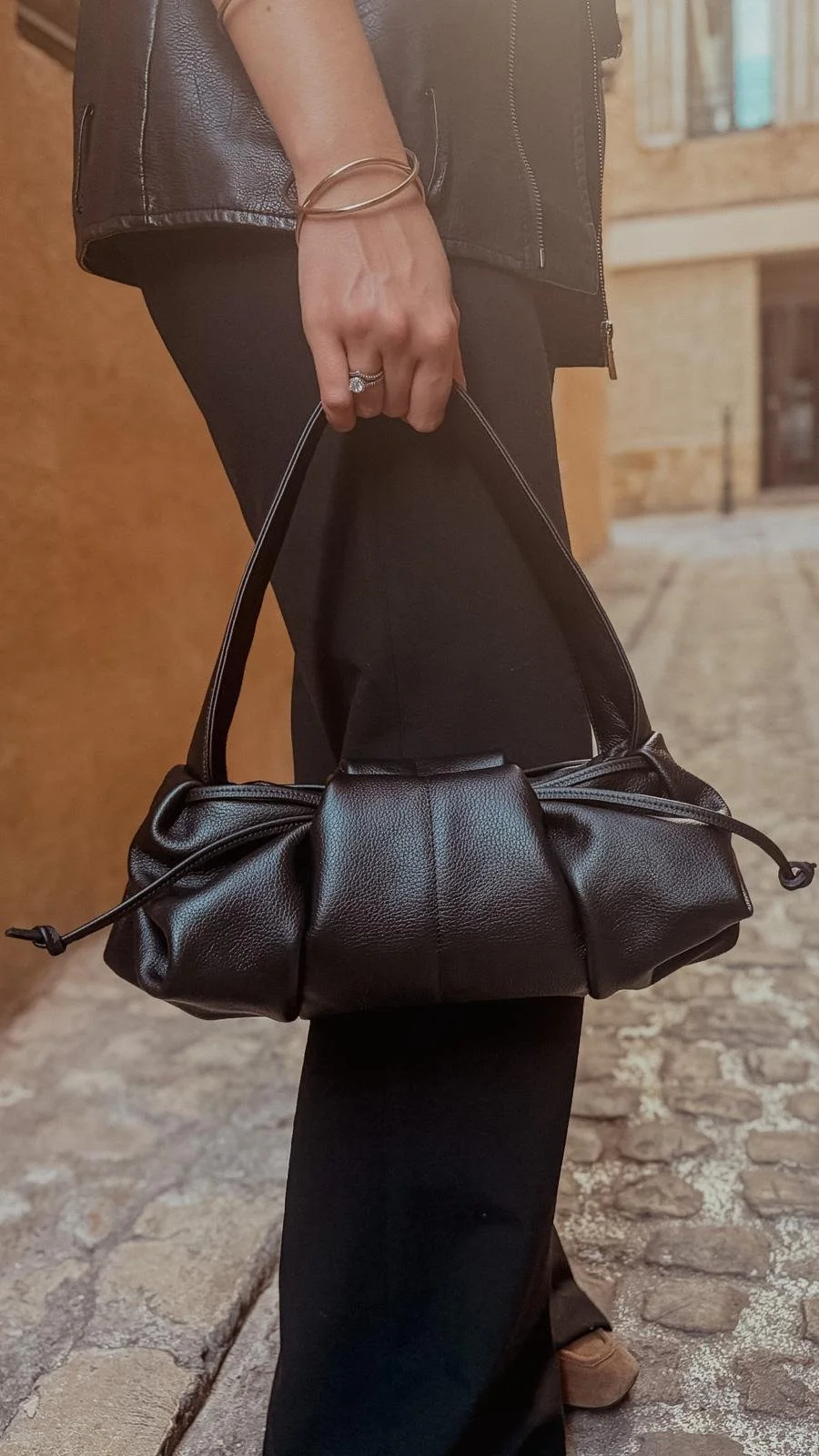 Sac en cuir noir