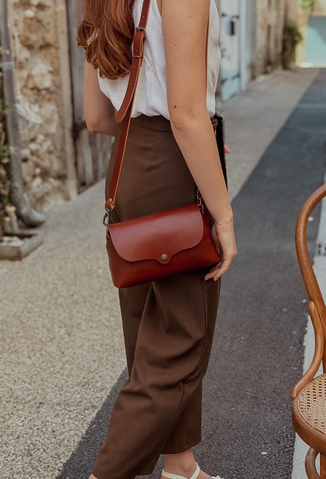 Sac en cuir marron foncé