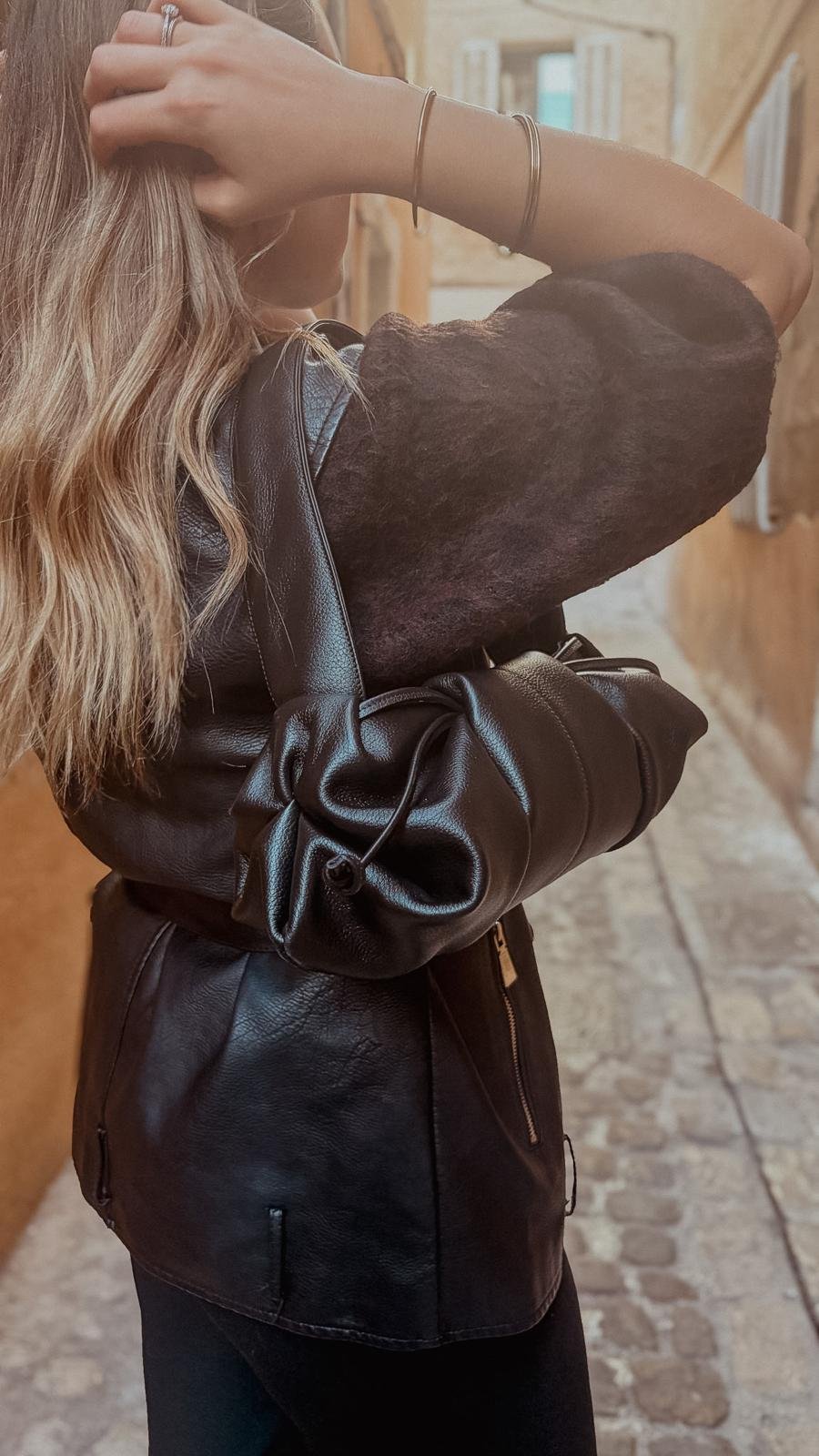 Sac en cuir noir